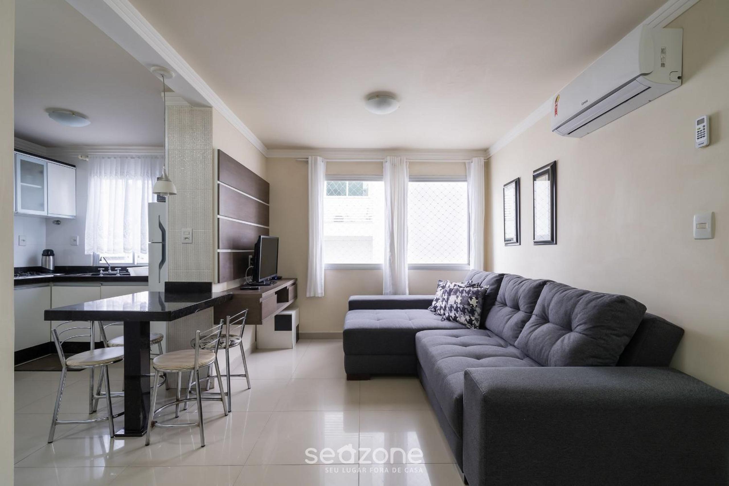 Apts. 2 minutes from the beach Balneário Camboriú/SC - EAC