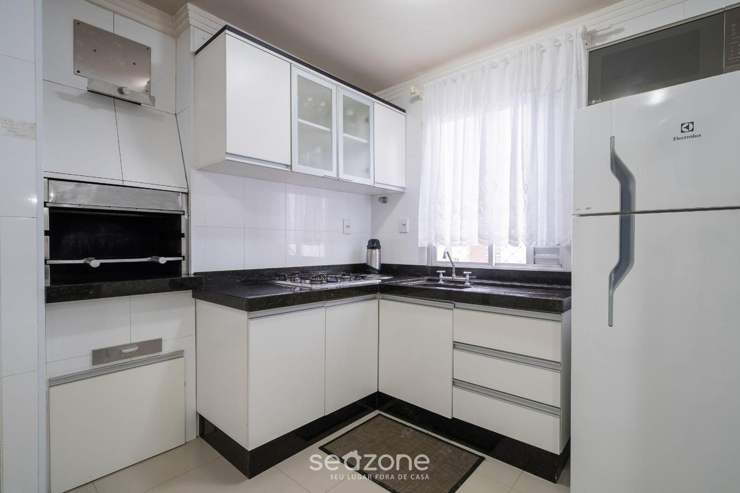 Apts. 2 minutes from the beach Balneário Camboriú/SC - EAC