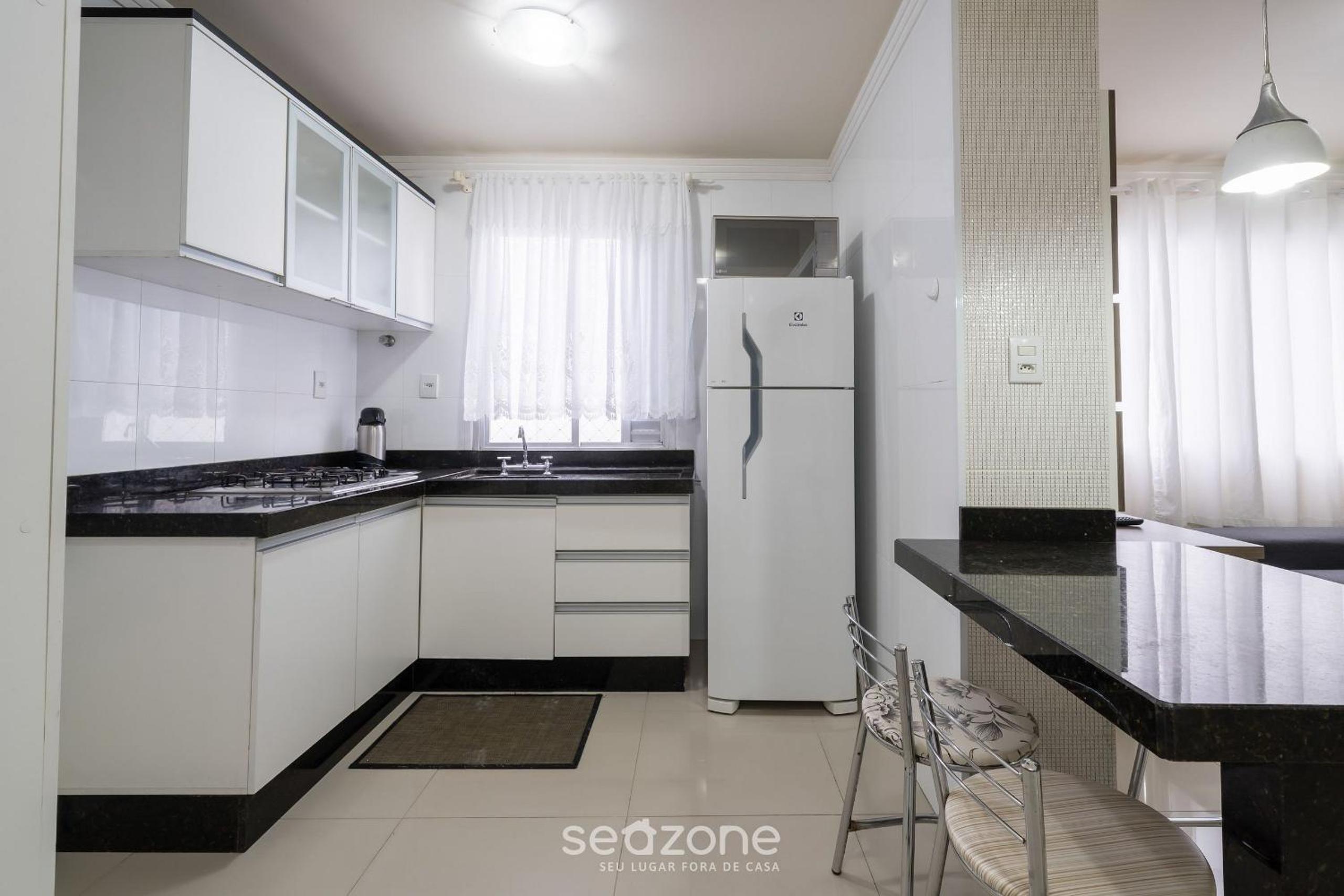 Apts. 2 minutes from the beach Balneário Camboriú/SC - EAC