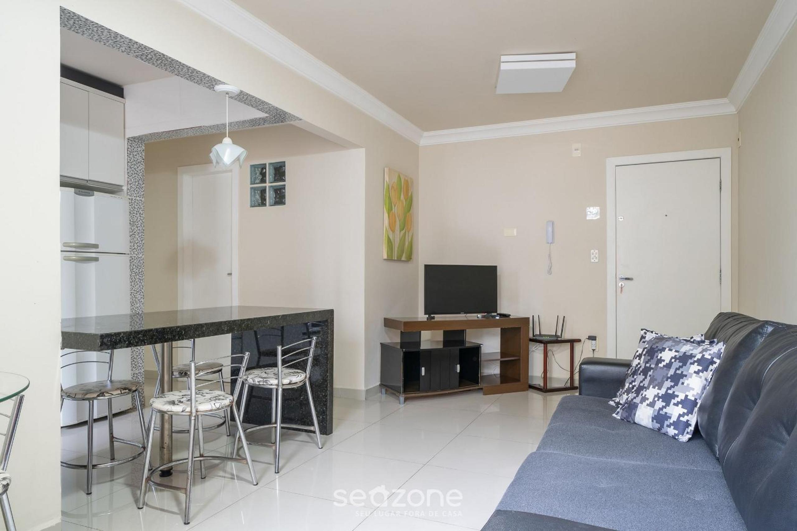 Apts. 2 minutes from the beach Balneário Camboriú/SC - EAC