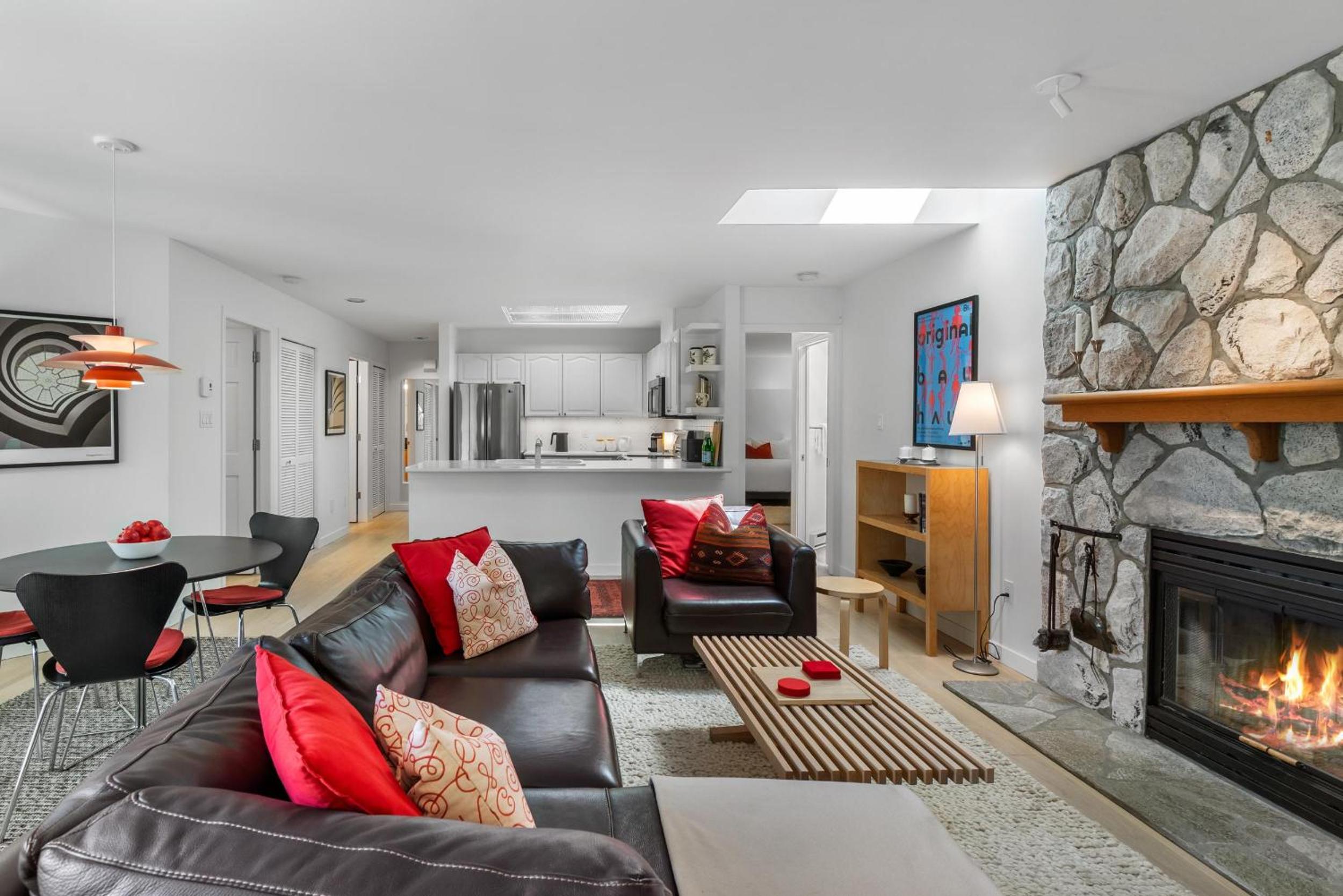 Gleneagle 9 | Stylish townhome in an excellent location near to Ski Hill and Lost Lake Park