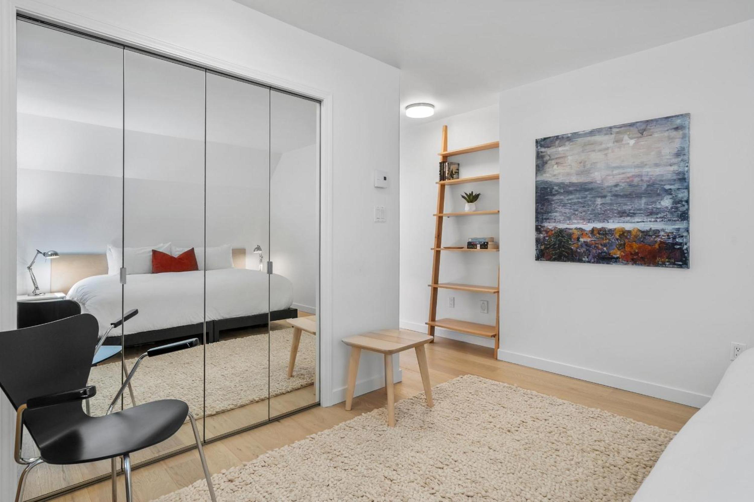 Gleneagle 9 | Stylish townhome in an excellent location near to Ski Hill and Lost Lake Park