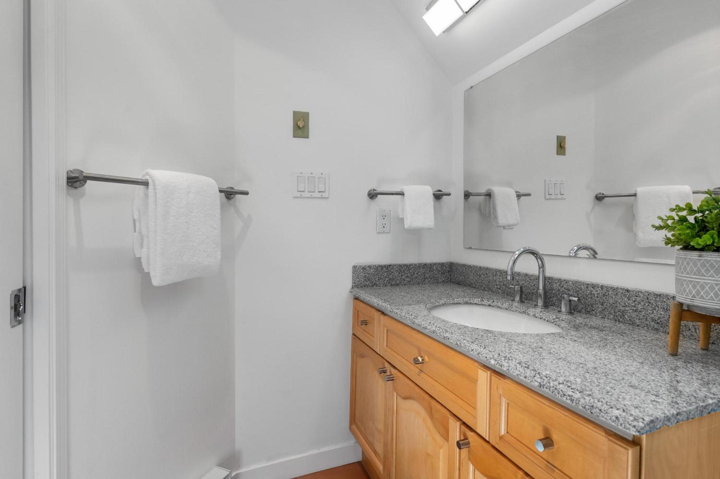 Gleneagle 9 | Stylish townhome in an excellent location near to Ski Hill and Lost Lake Park