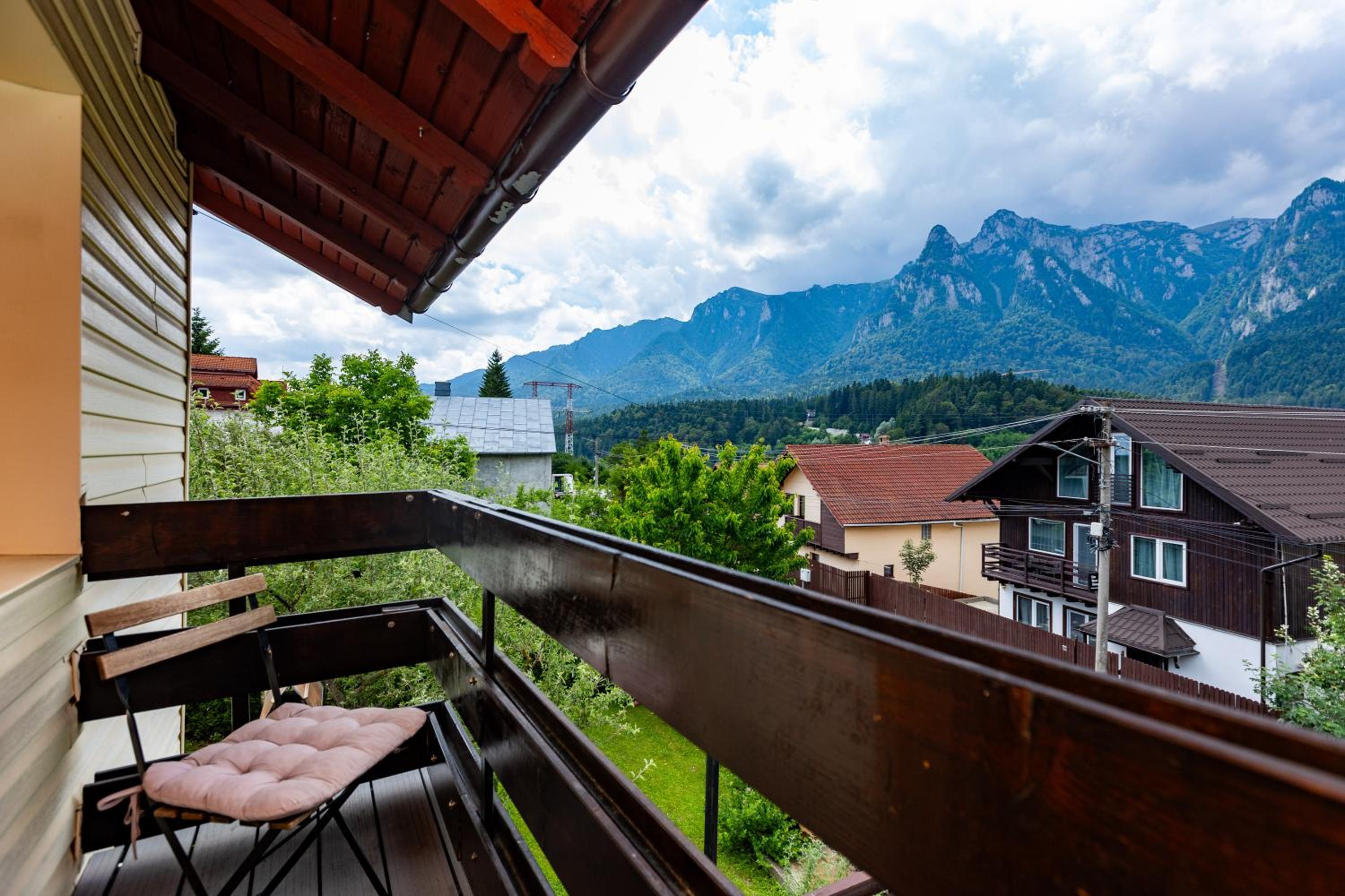 The Bear House view 5