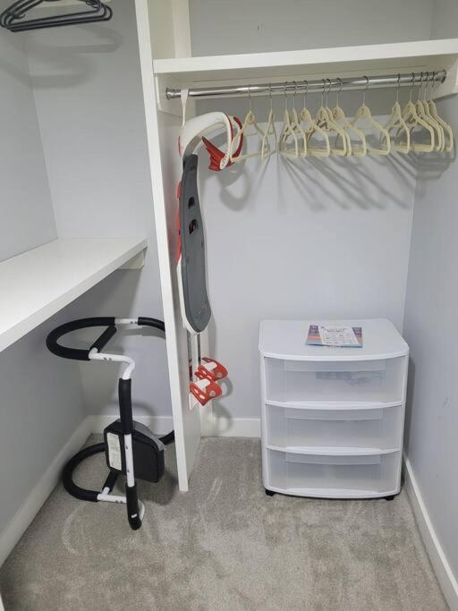 Luxurious home away from home with AC