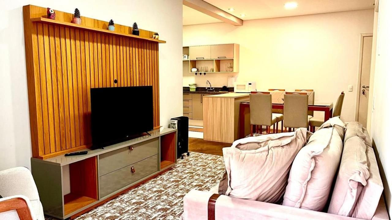 Aconchegante apartamento em Campos do Jordão, região Capivari - PET friendly#