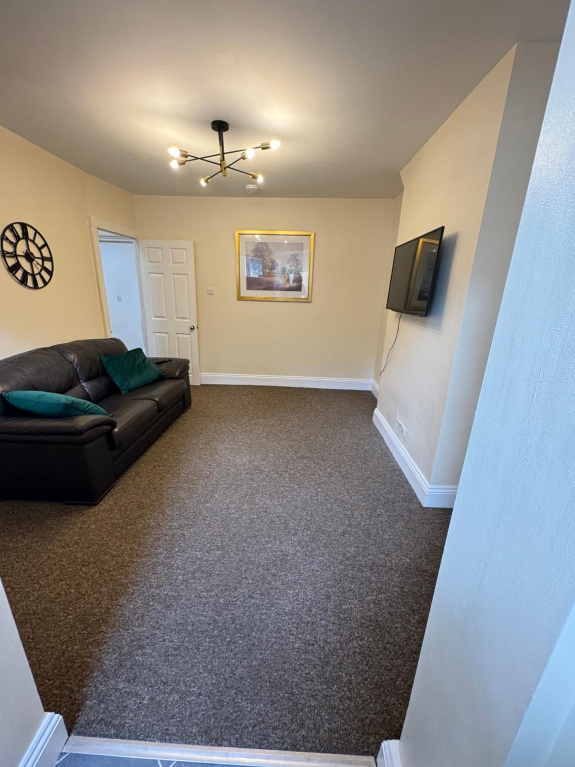 Shine Lodge view 4