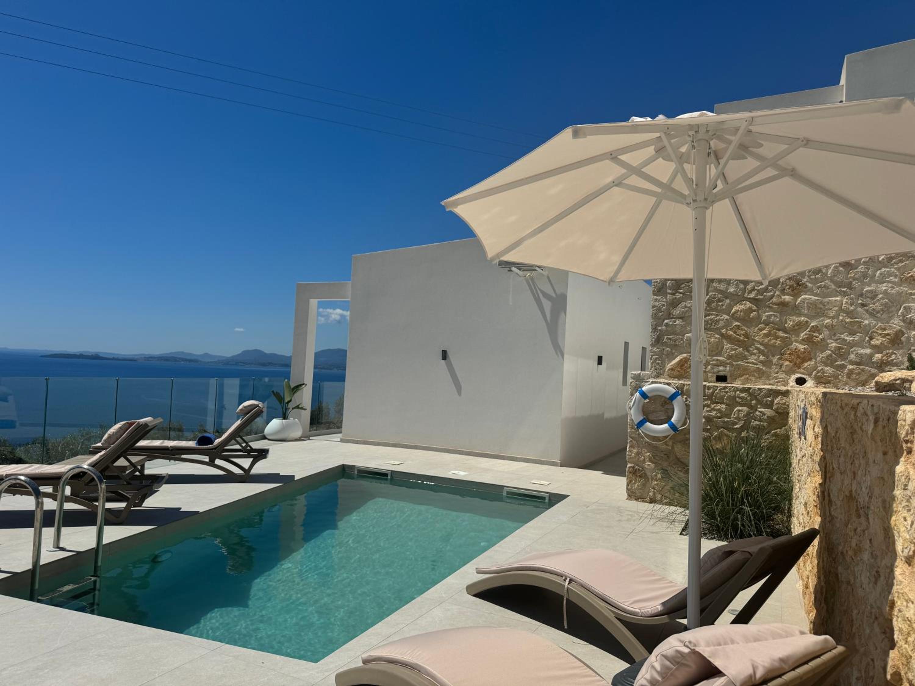Nissaki Villas