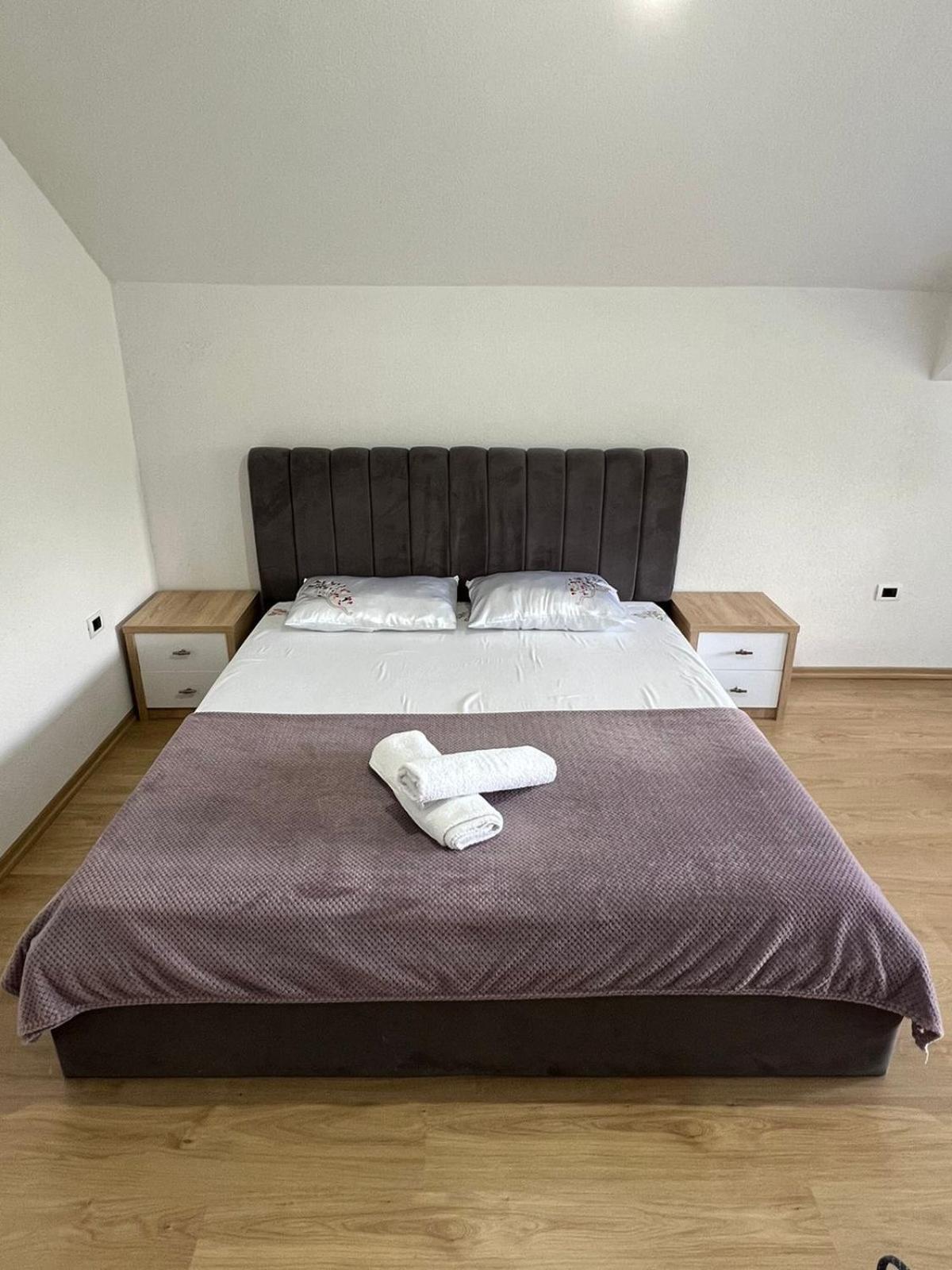 Guest House Egzoni