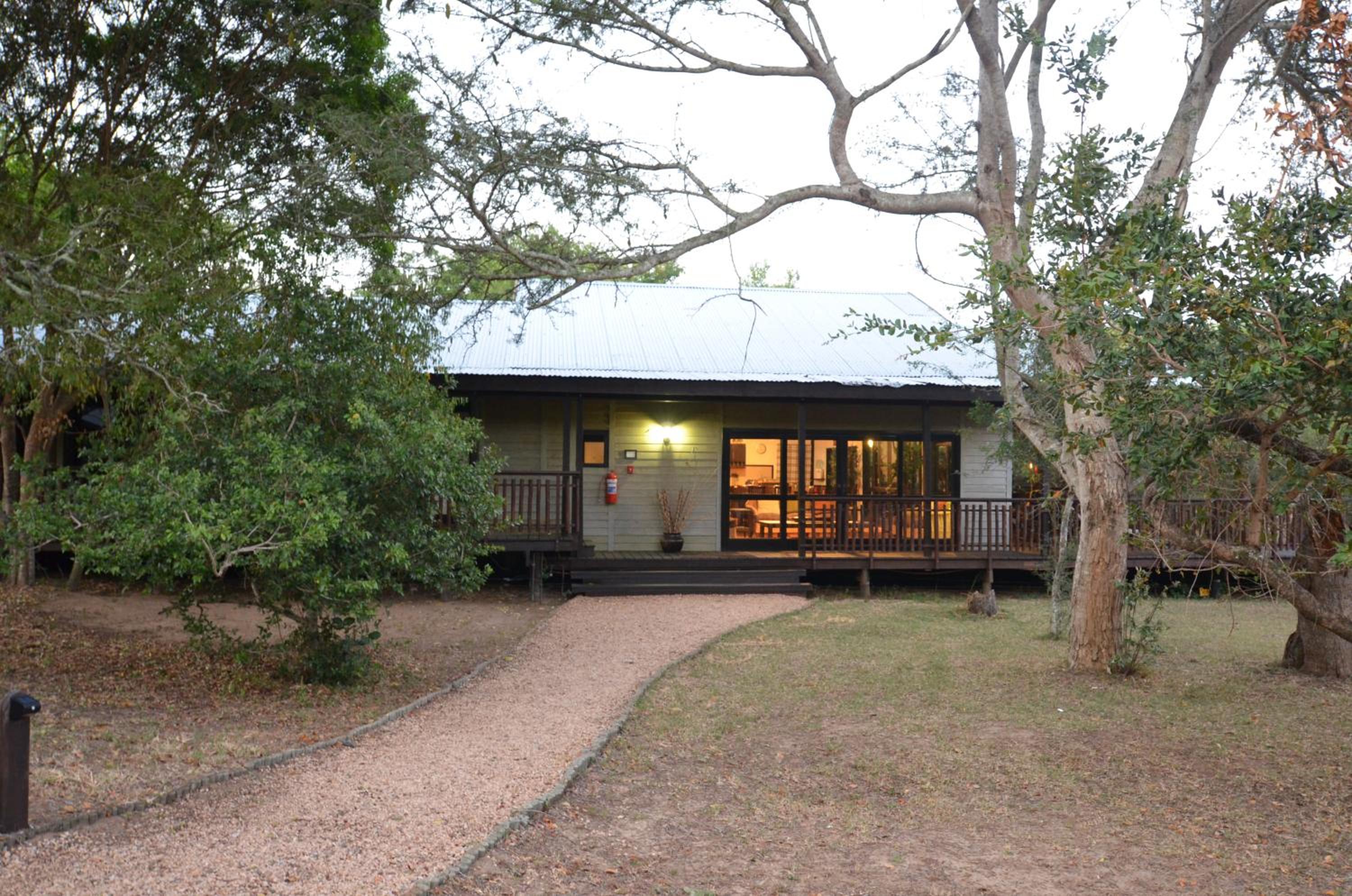 Umthiba Bush Lodge view 3