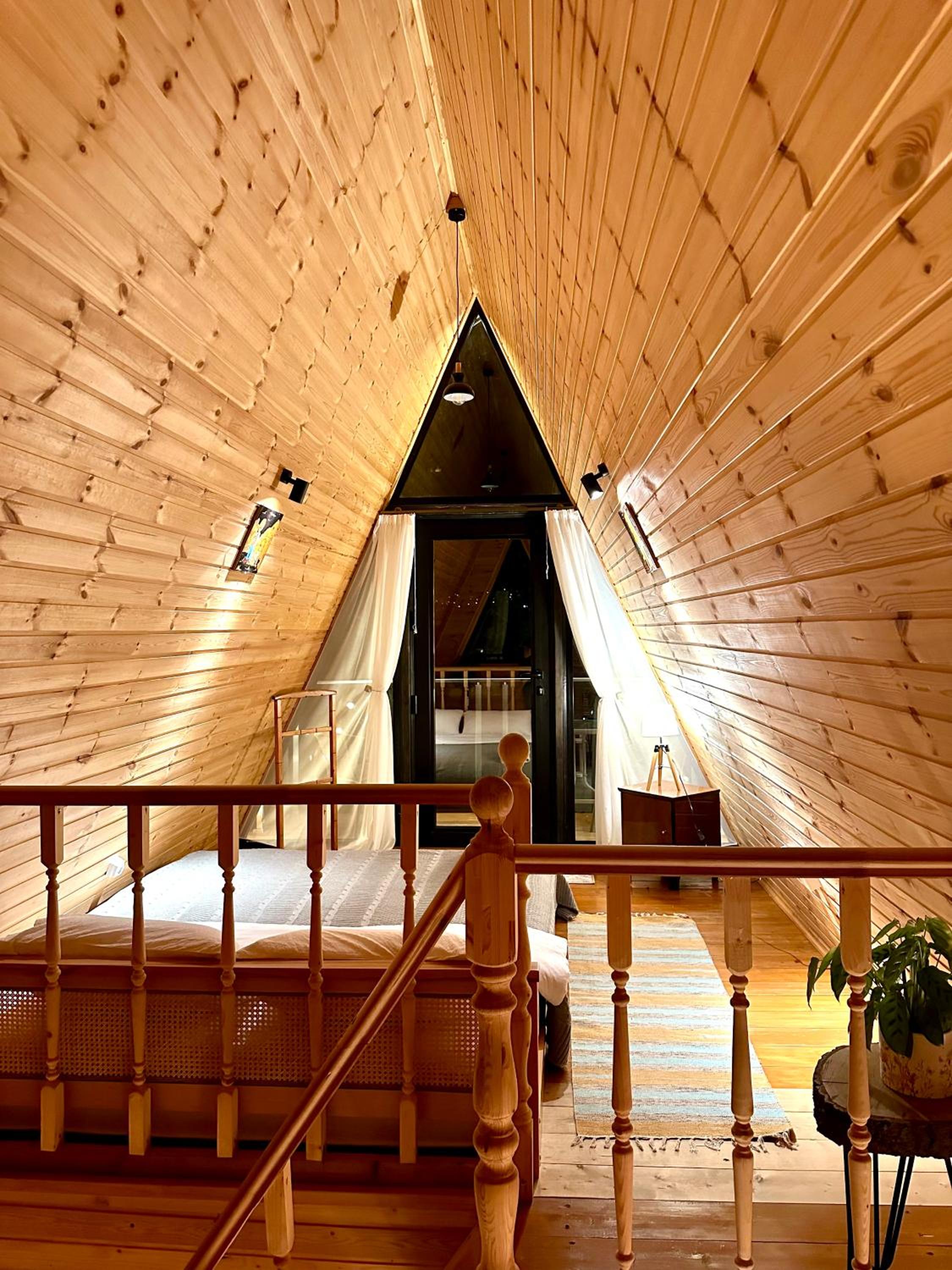 Kuro cottage- A frame