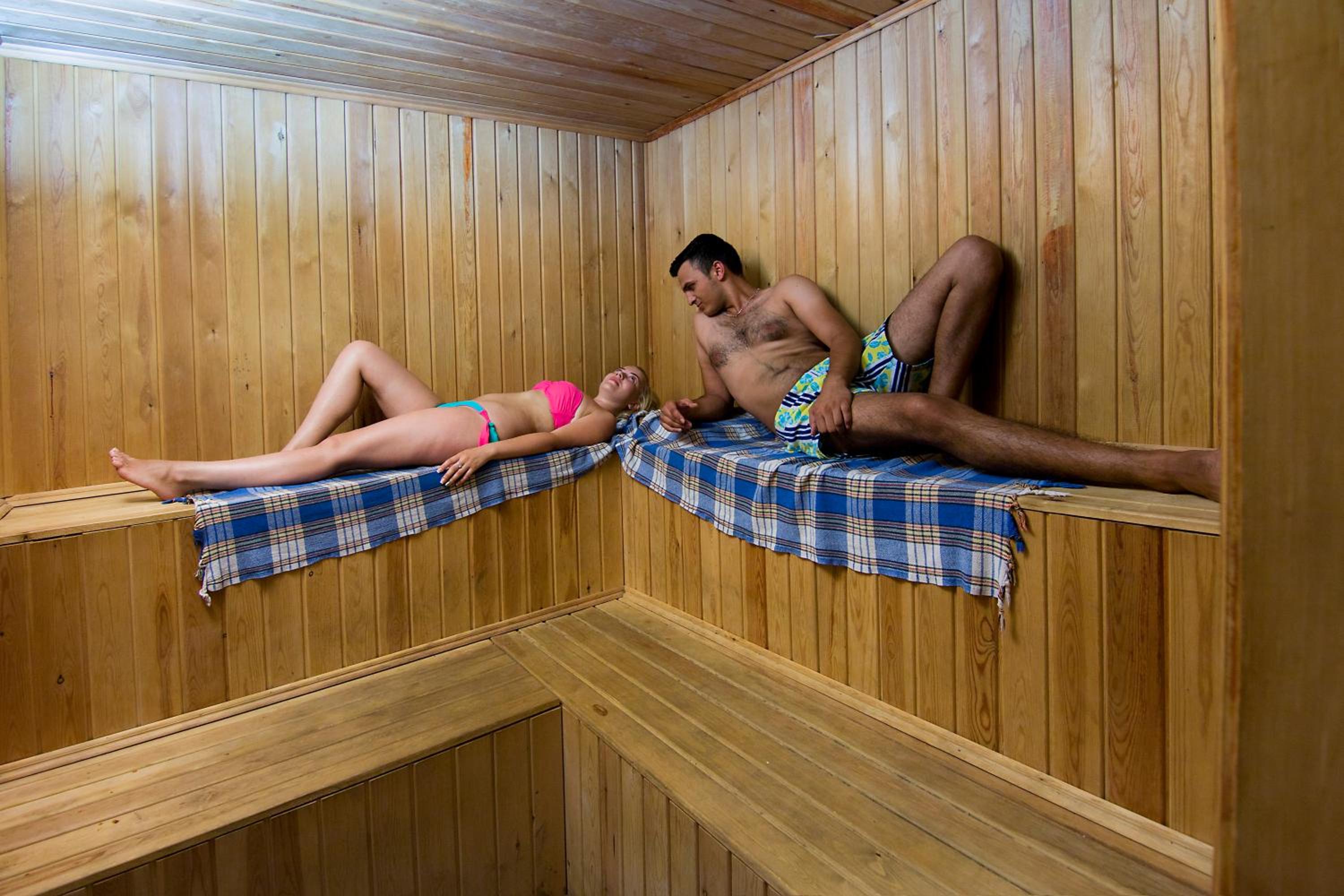Romance Beach Hotel - Image 16