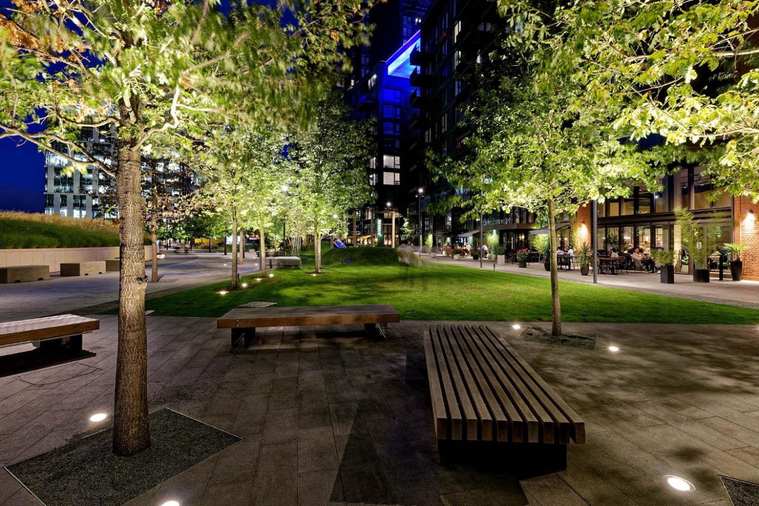 Luxury London Stays - City Views - Battersea Power Station & 1GB wifi