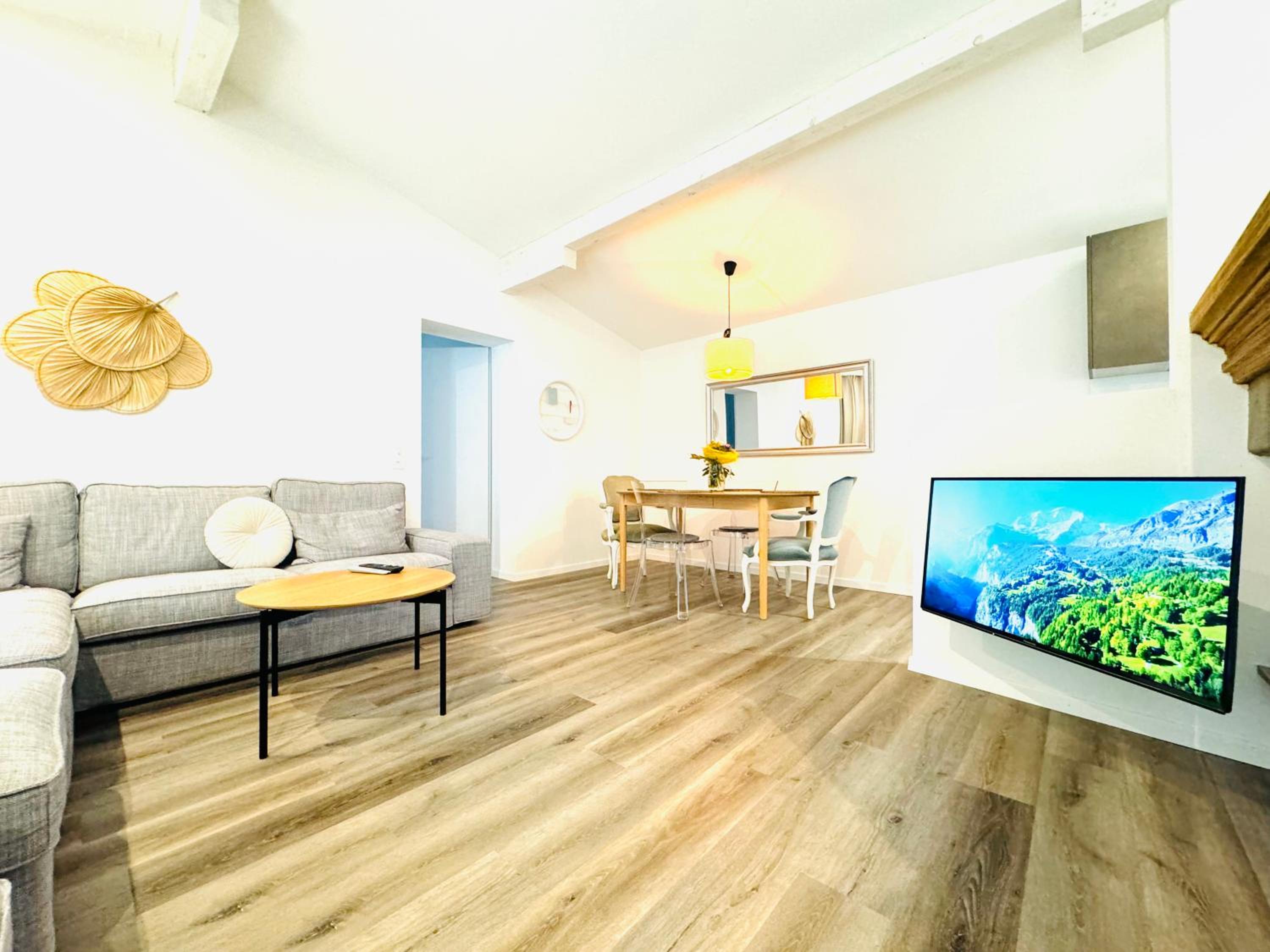 Amazing Modern & Great equipped Jacuzzi Apartment
