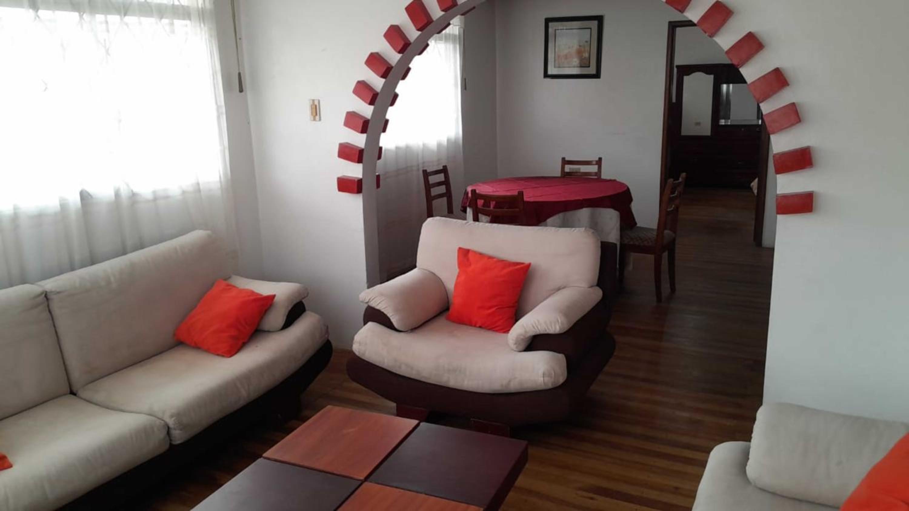 Dulce Departamento Familiar La Pradera
