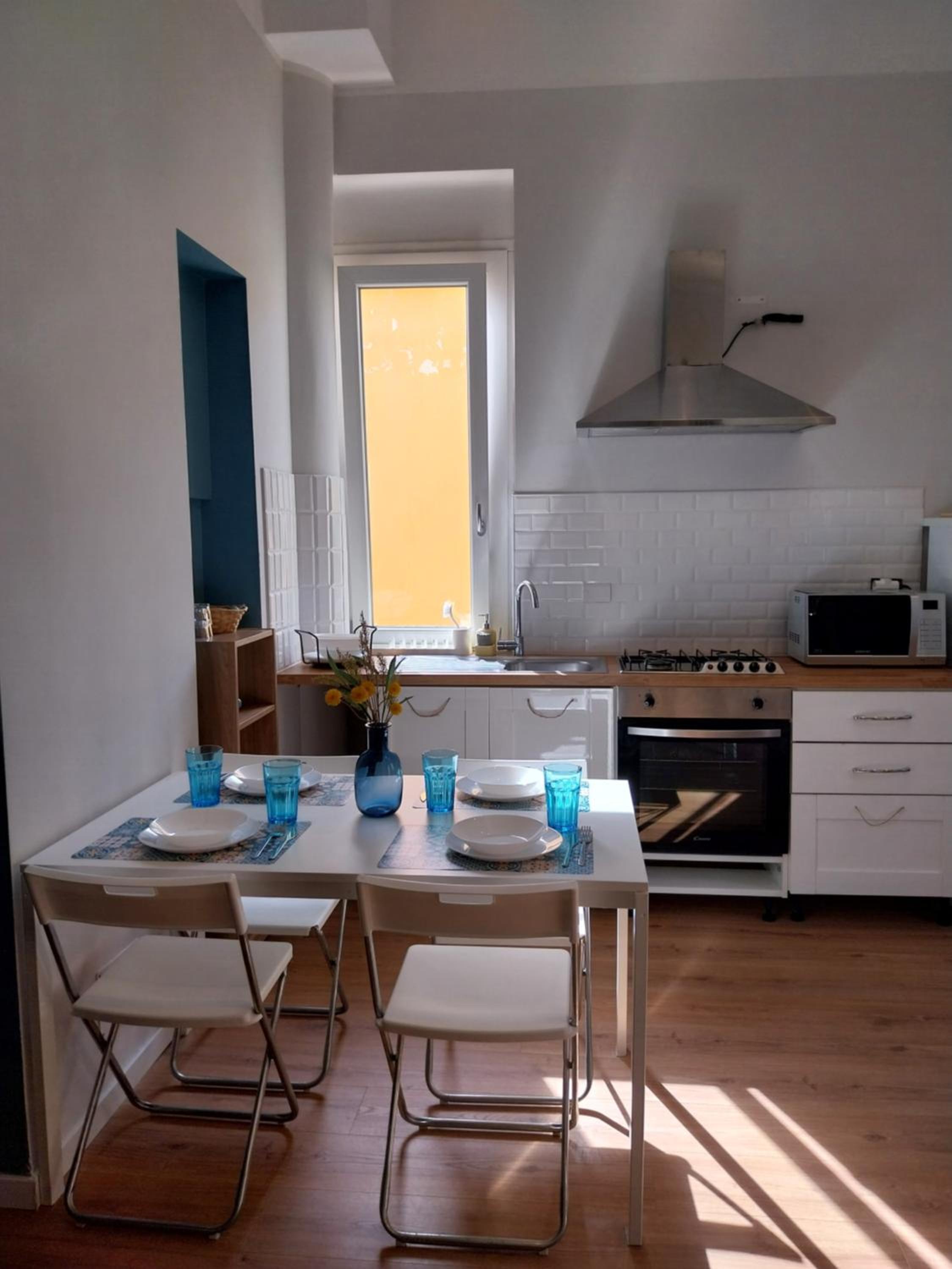 MareRoma32 - tourist rental view 3