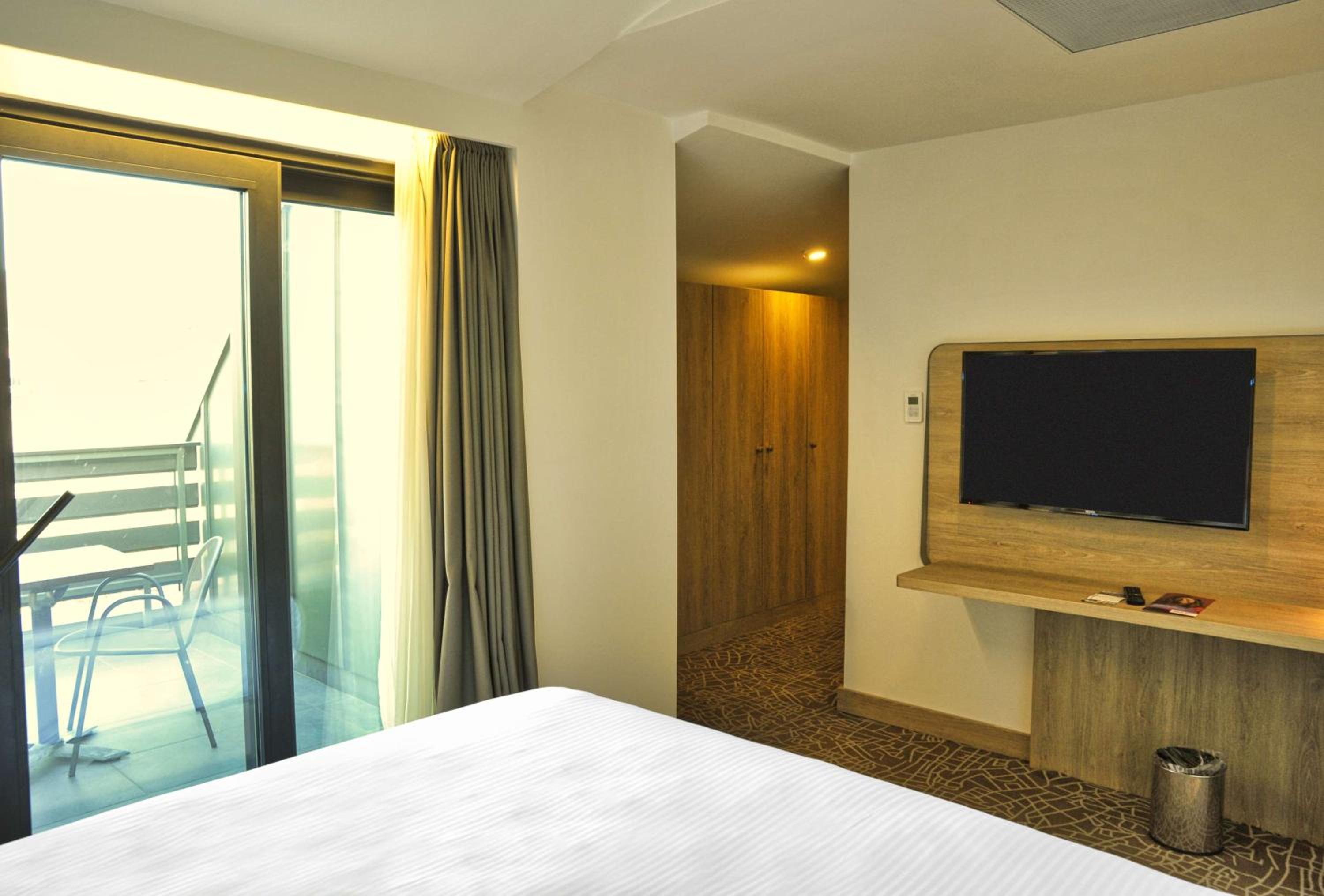 Park Inn by Radisson İstanbul Havalimanı Odayeri - Image 32