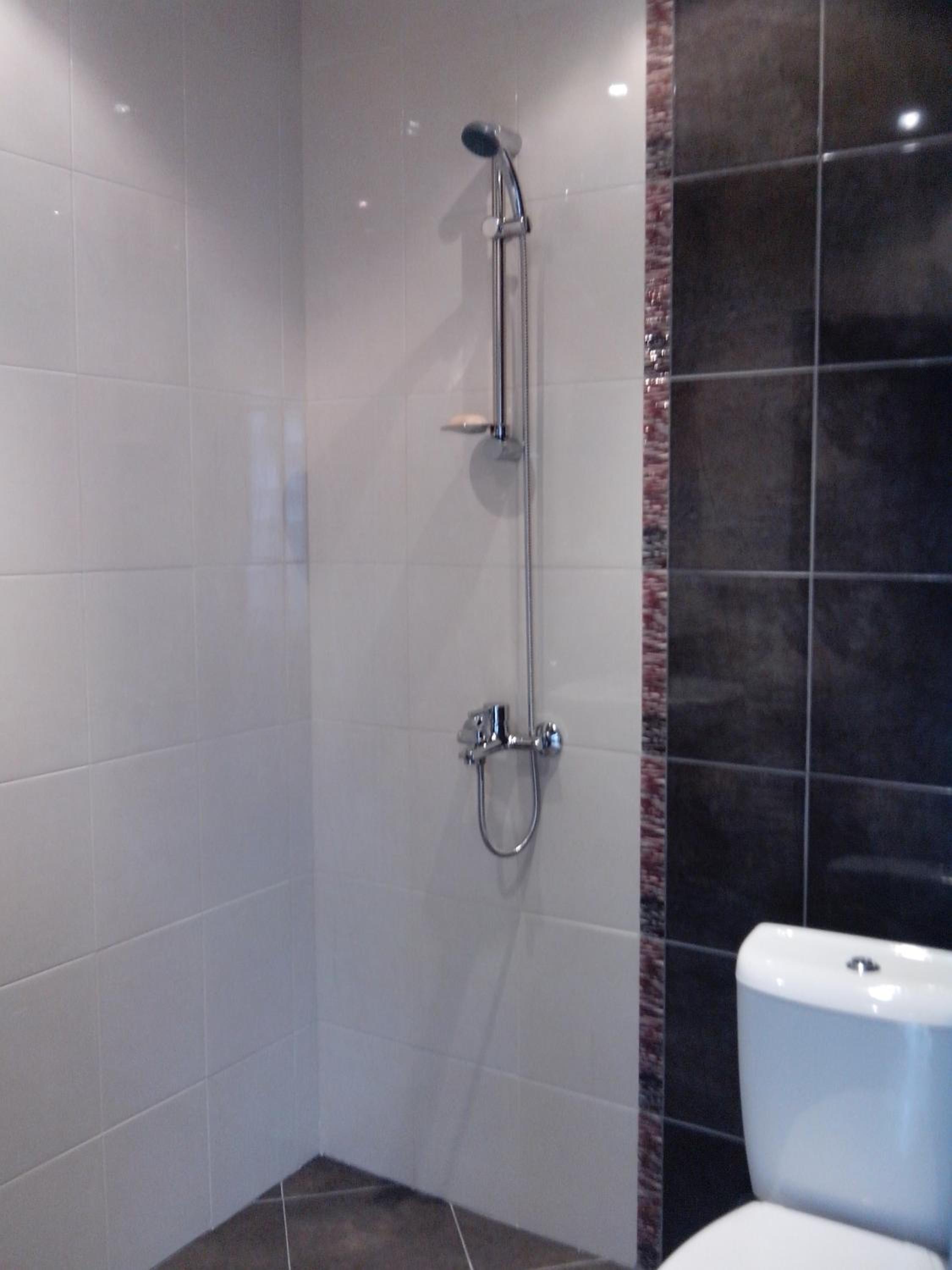 Advel Guest House