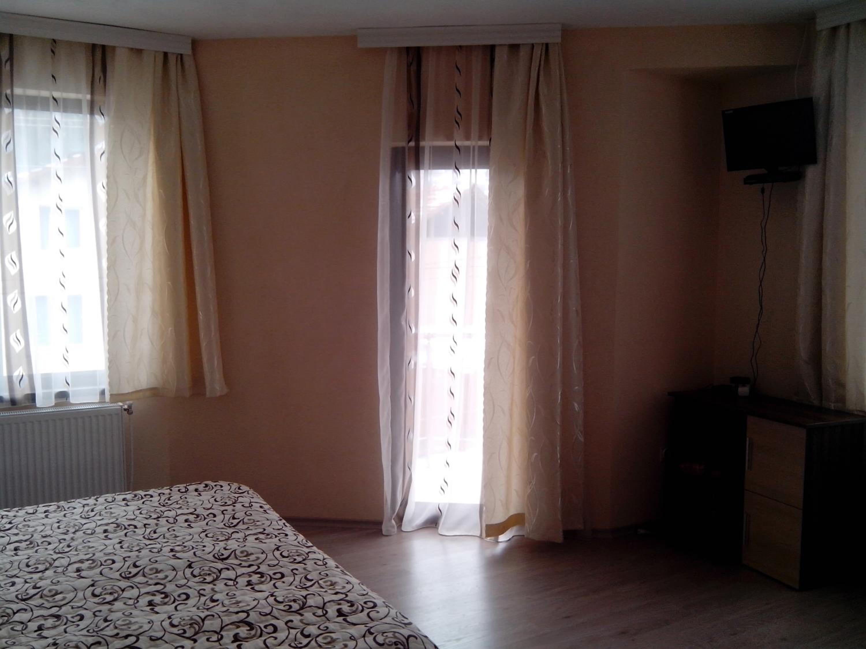 Advel Guest House