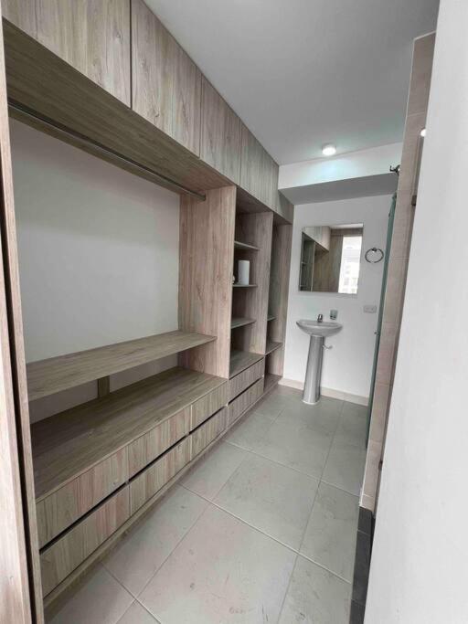 Hermoso Apartamento Norte - La Flora