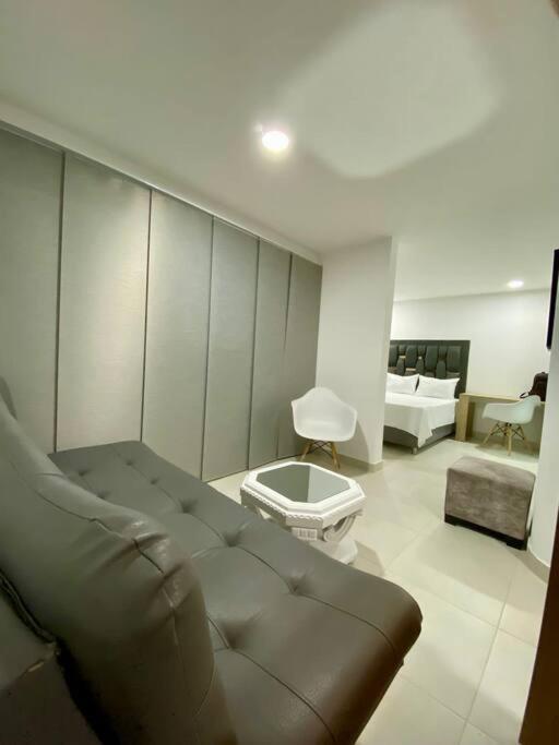 Hermoso Apartamento Norte - La Flora