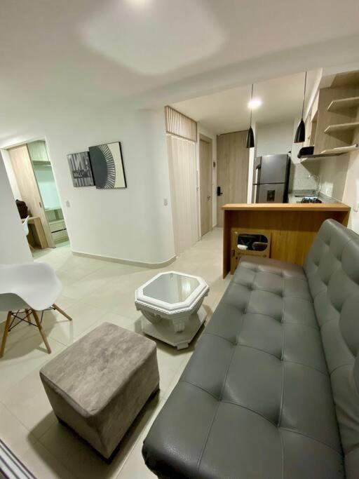 Hermoso Apartamento Norte - La Flora