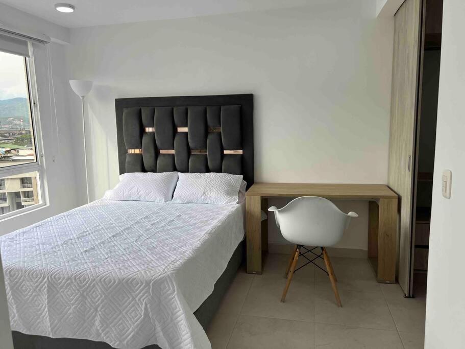 Hermoso Apartamento Norte - La Flora