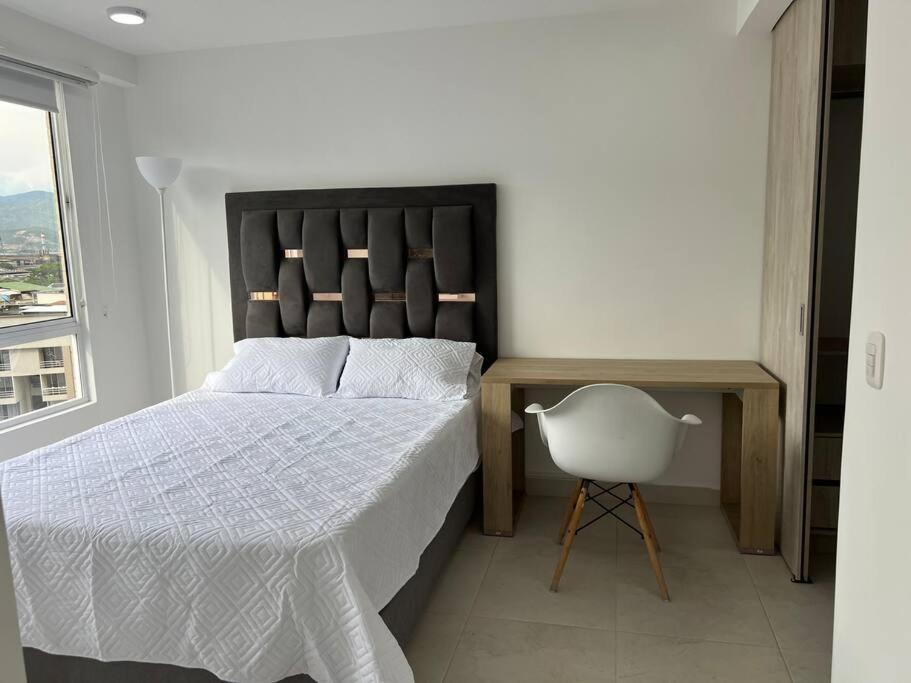 Hermoso Apartamento Norte - La Flora