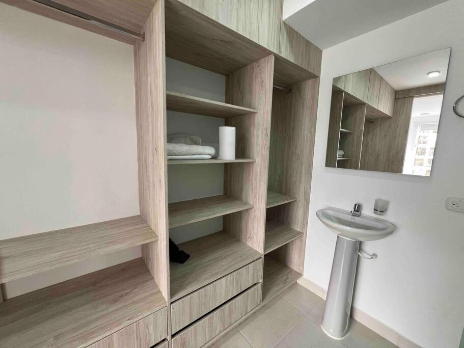 Hermoso Apartamento Norte - La Flora