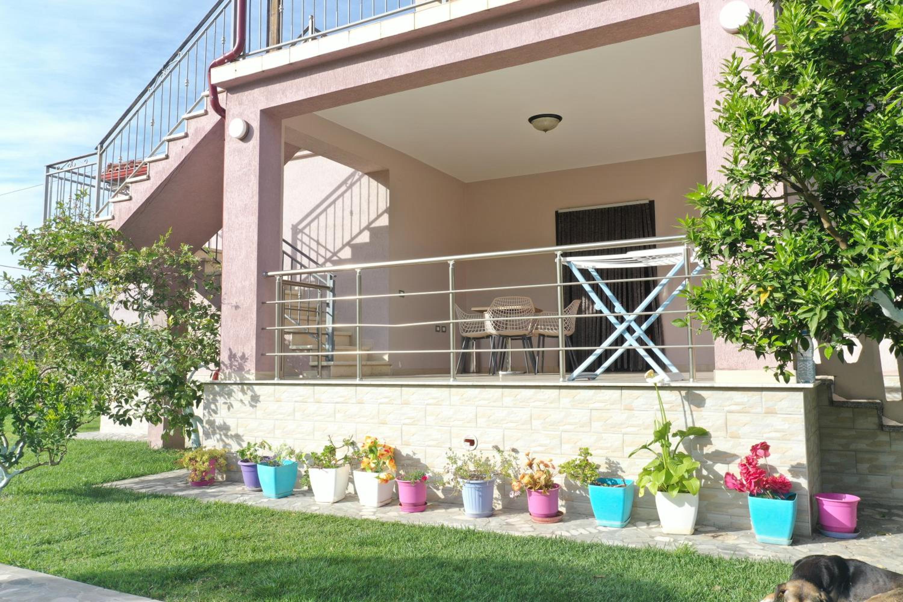 Villa Nano