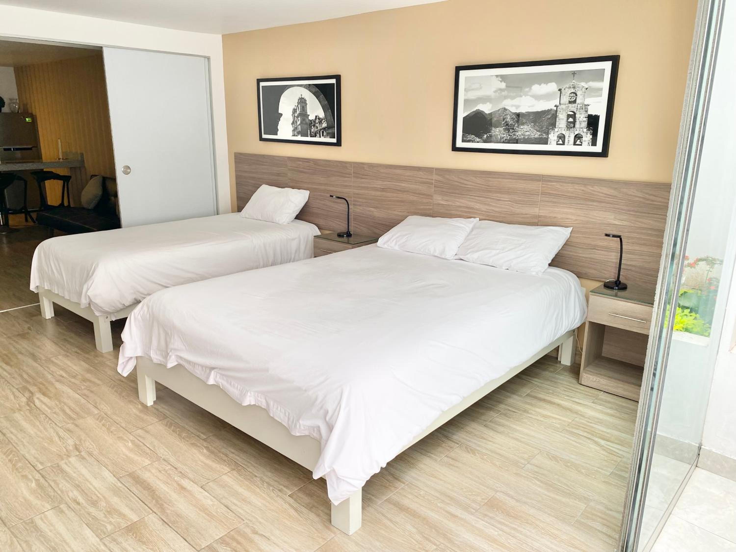 Enjoy Lima in a Renovated and Private Apt D view 2