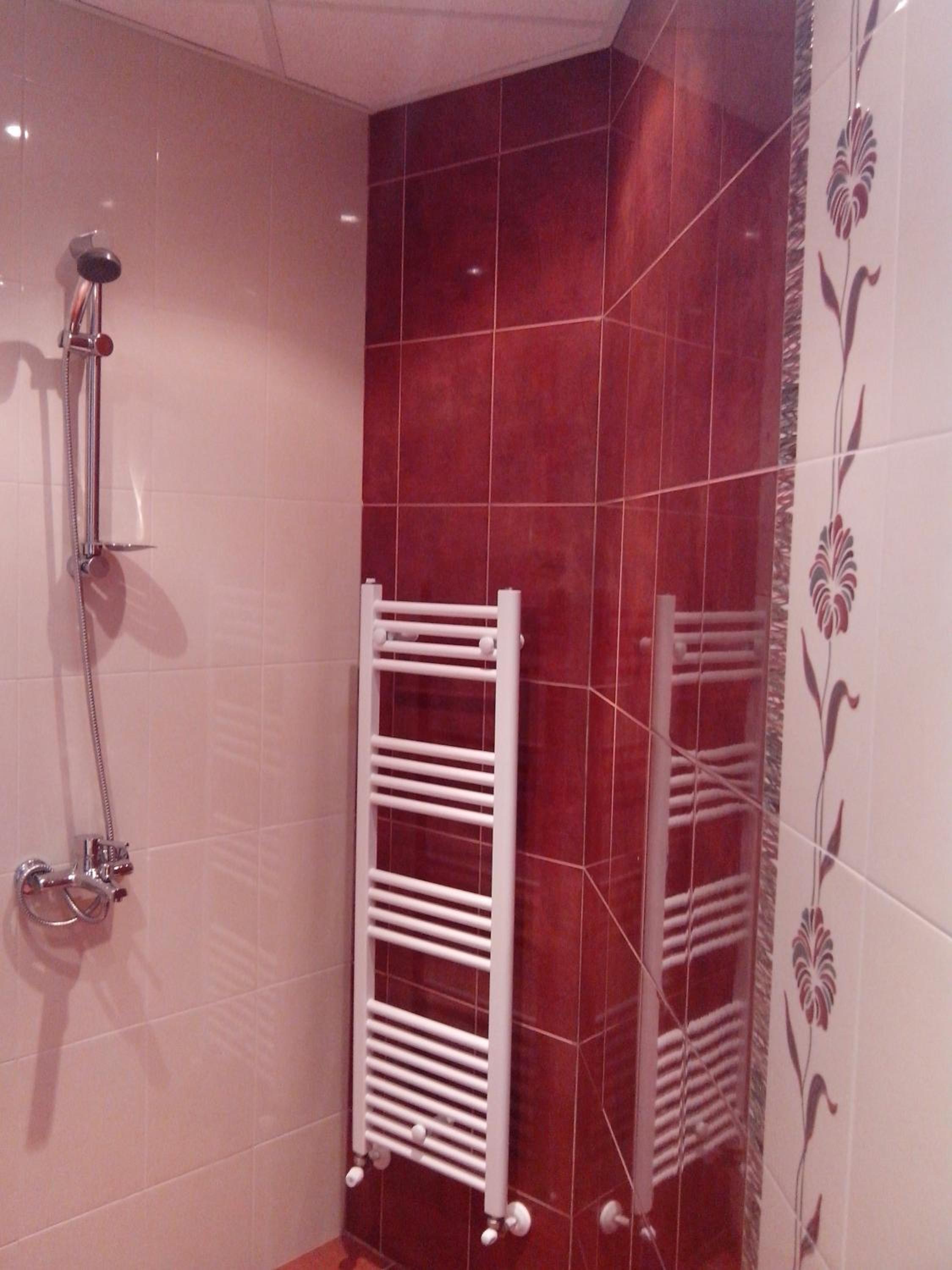 Advel Guest House