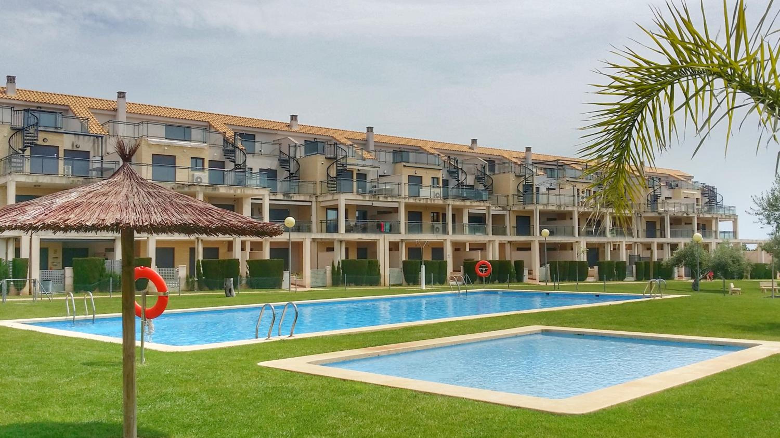 Cosy Apartment in Castellón with Shared Pool, 55 sqm view 2