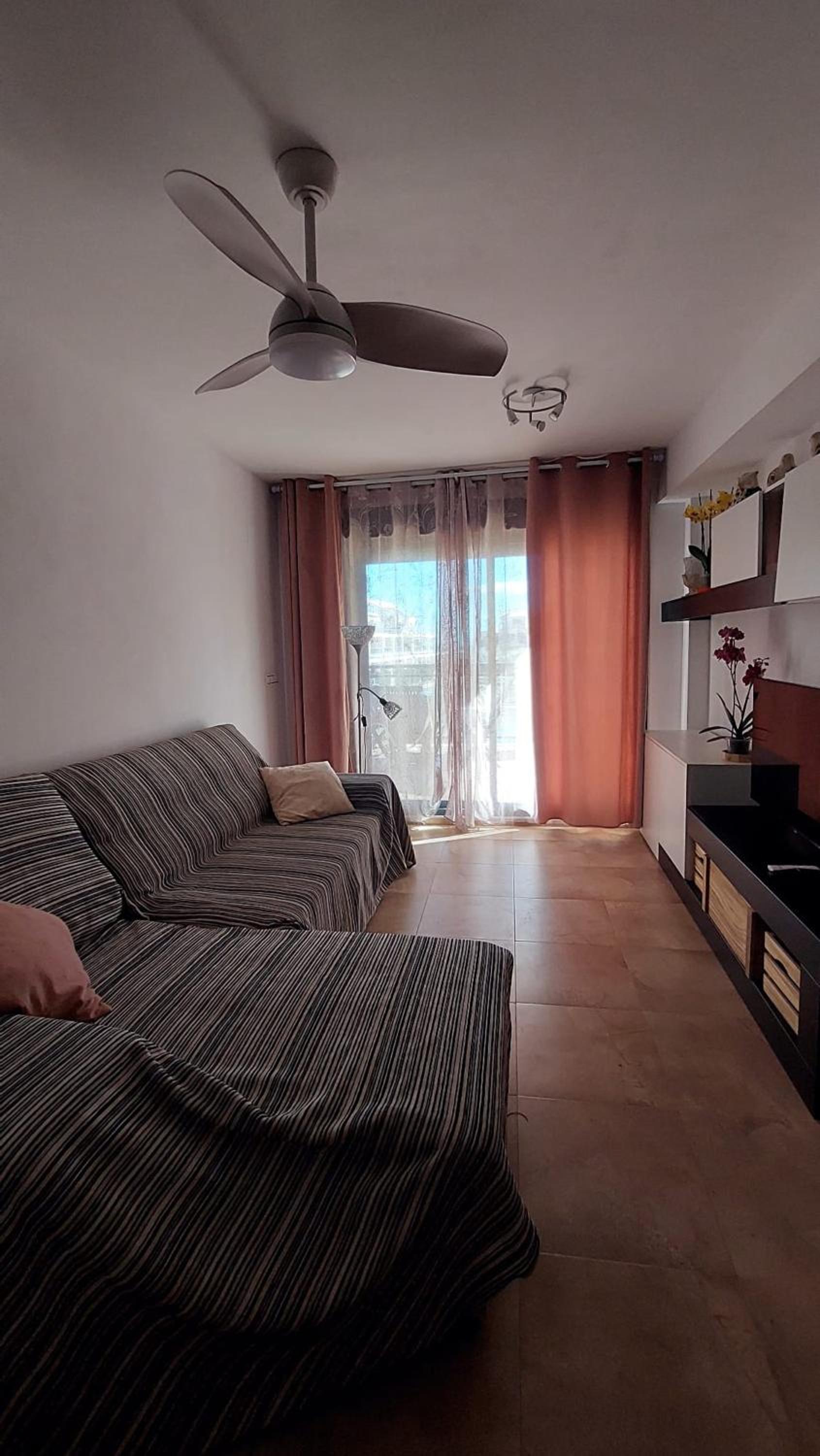 Cosy Apartment in Castellón with Shared Pool, 55 sqm view 4