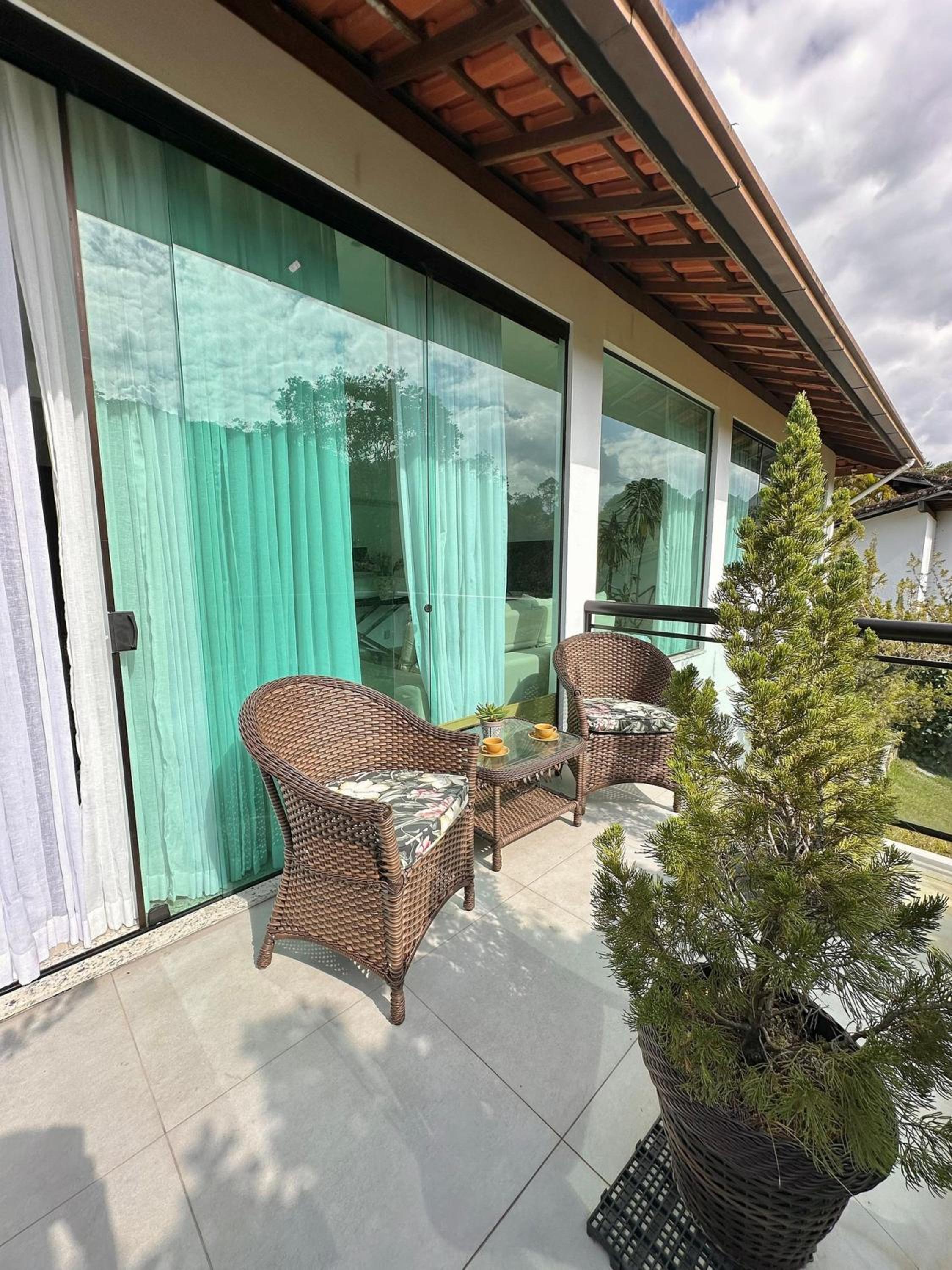Casa com vista para as montanhas