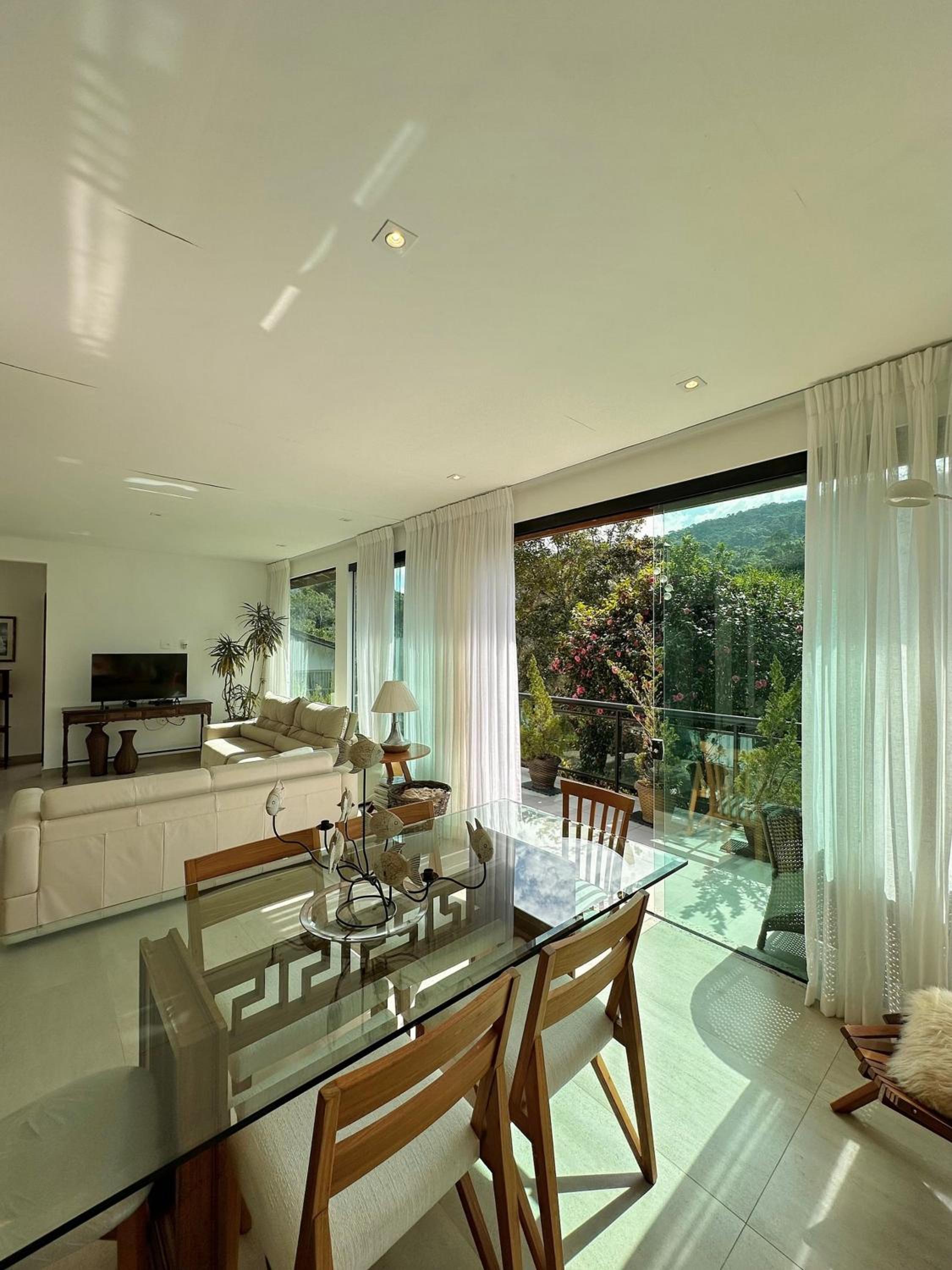 Casa com vista para as montanhas