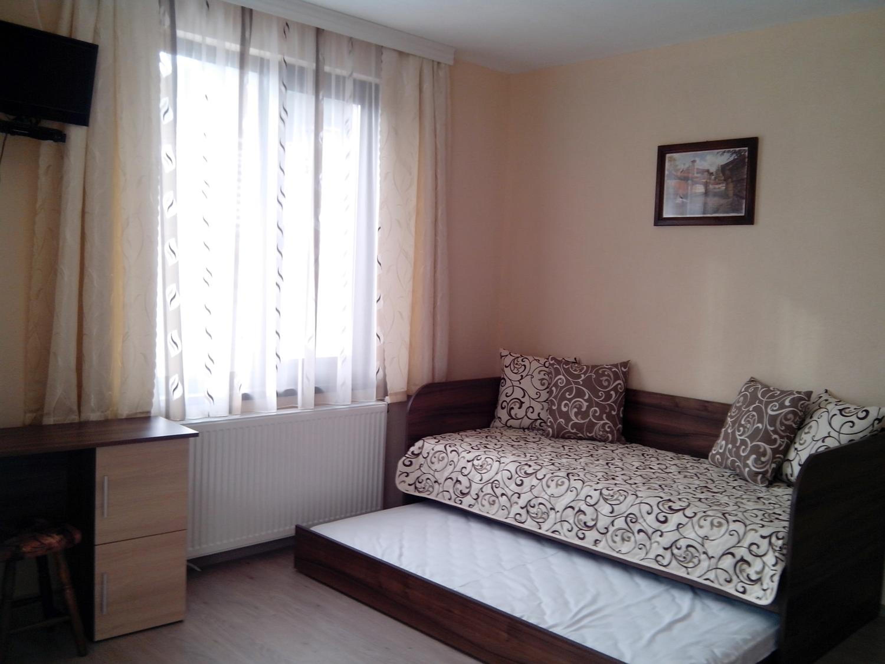 Advel Guest House