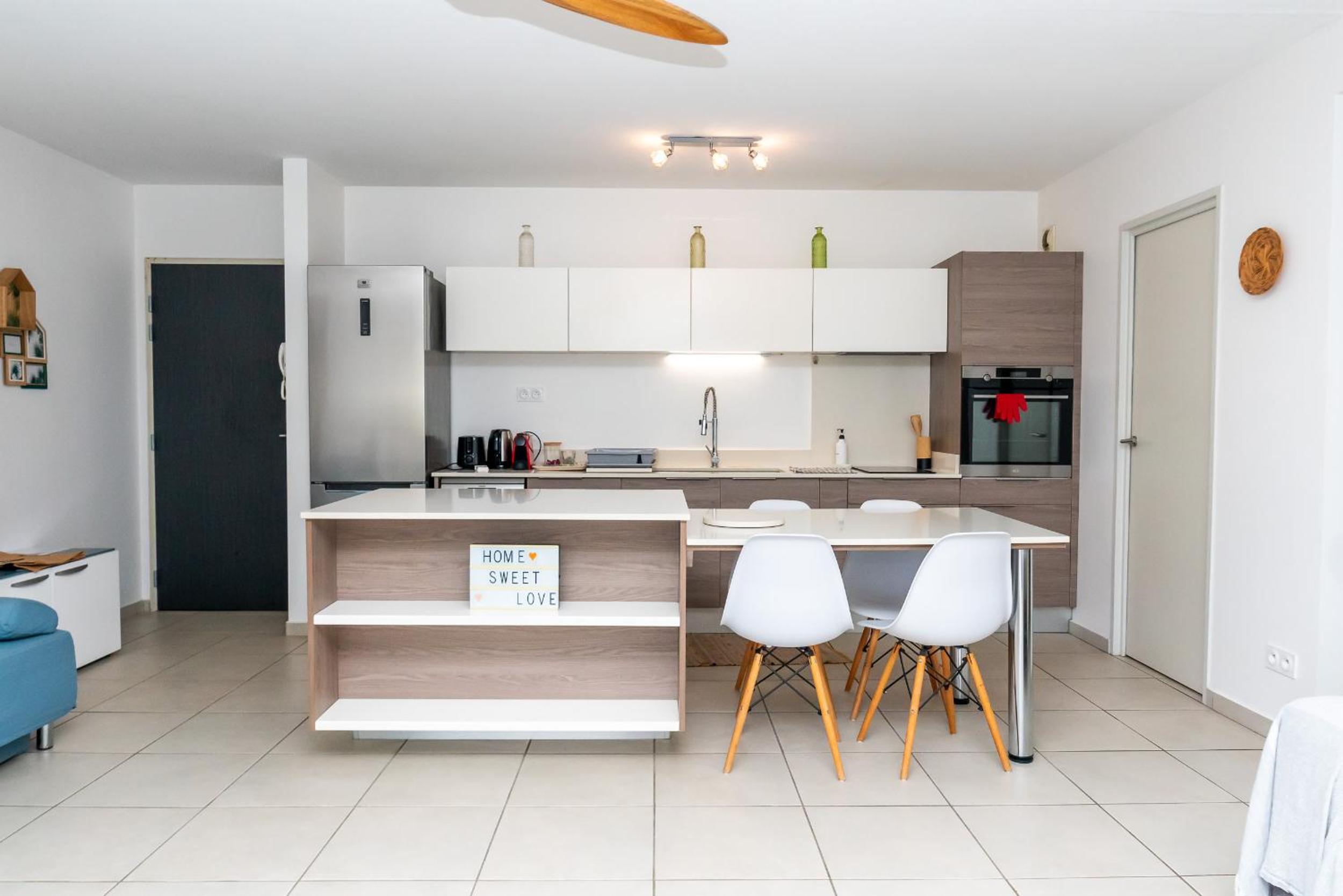 Coco Zen Modern Apartment 2BR wAC in Papeete view 5