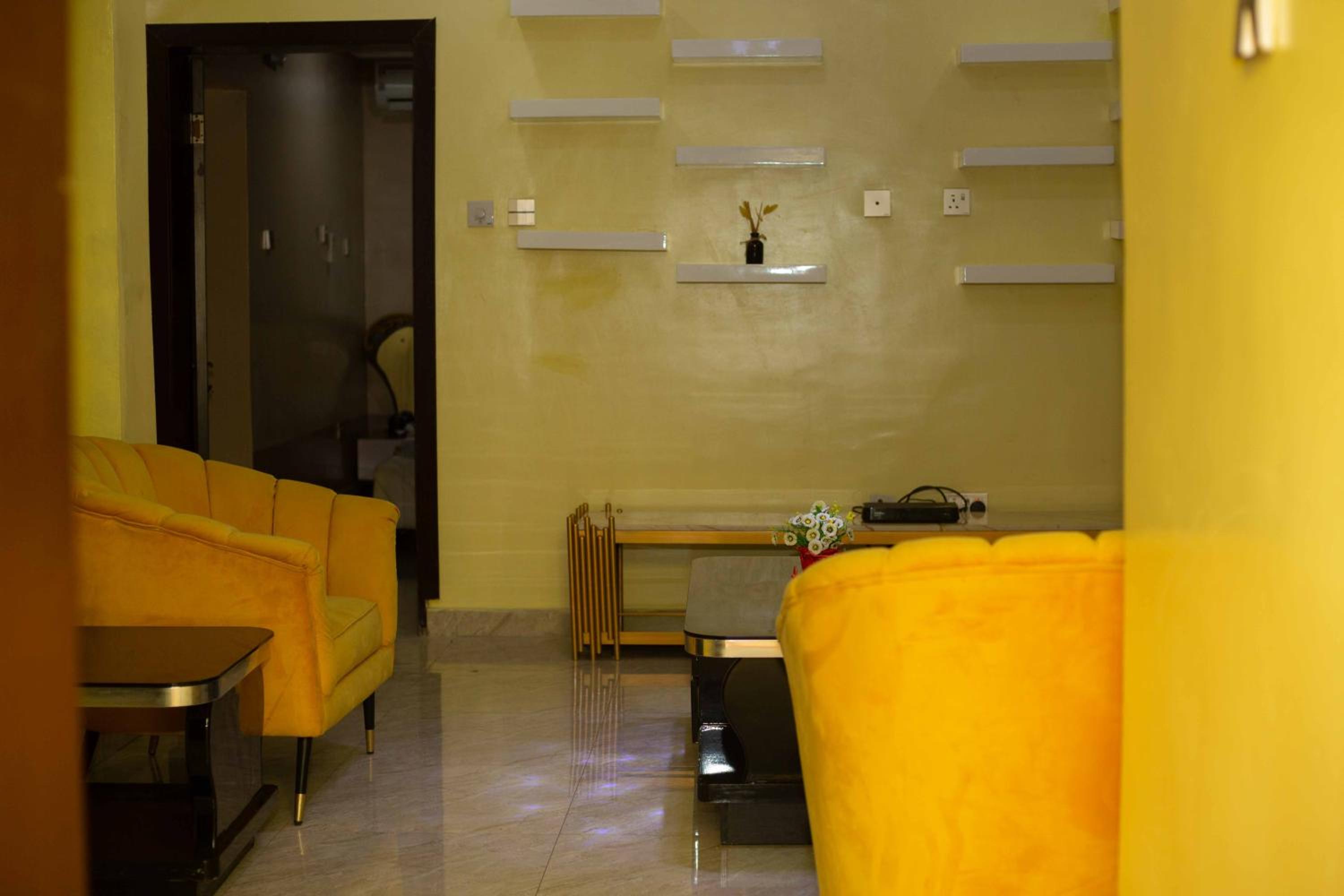 Cylop Apartment