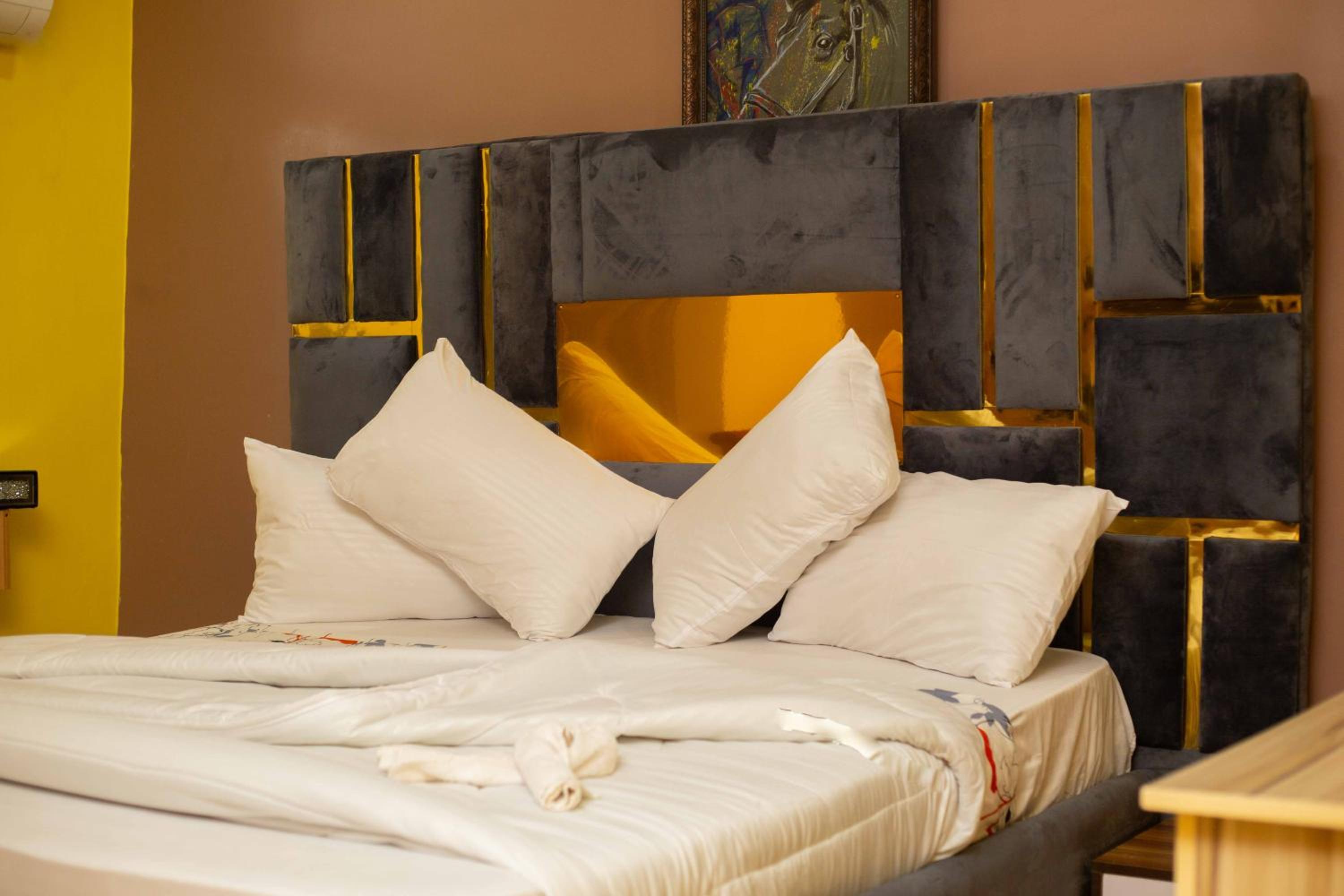 Cylop Apartment