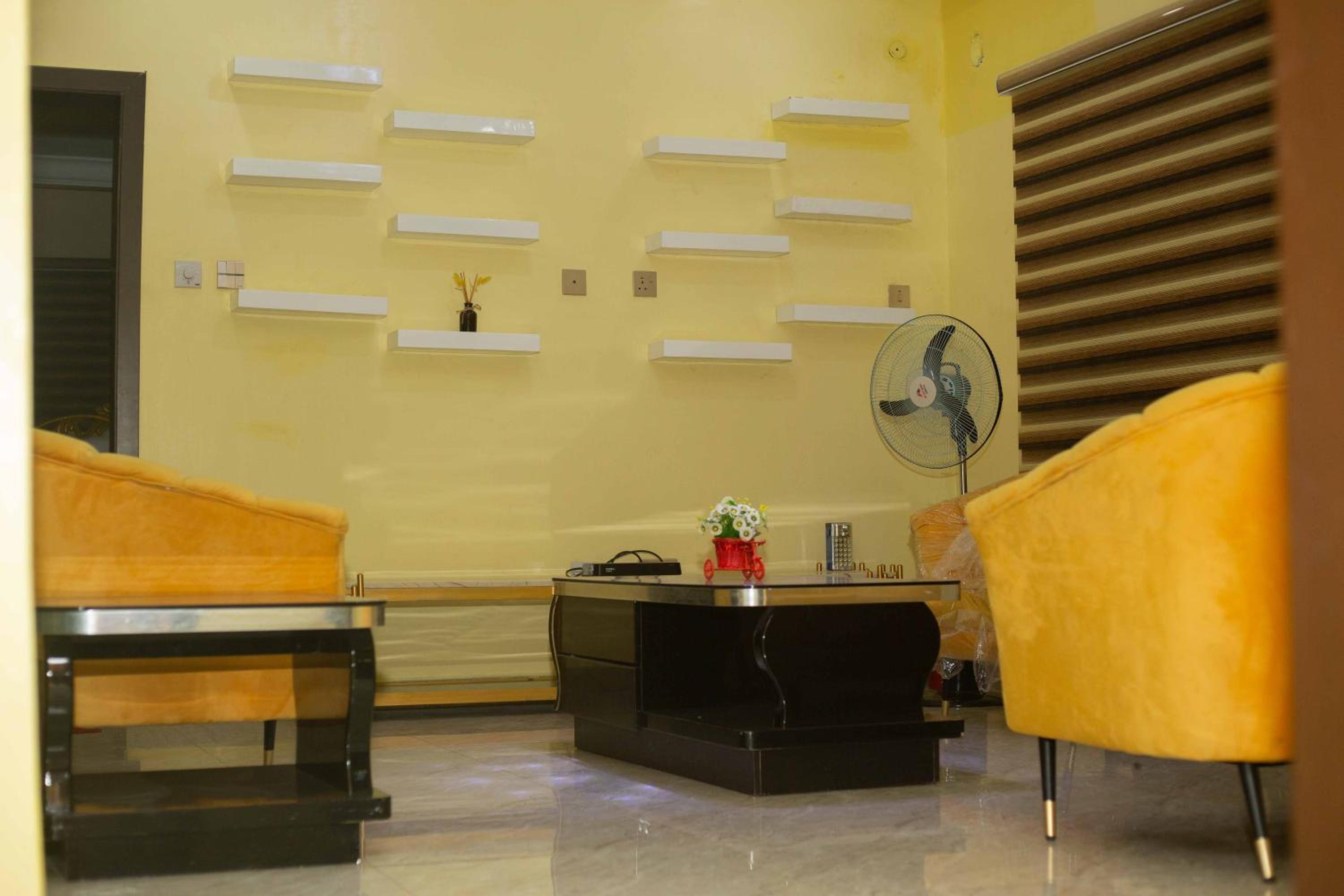 Cylop Apartment