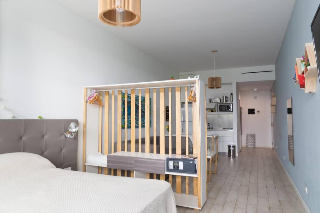 Bello departamento con patio en PB con amenities