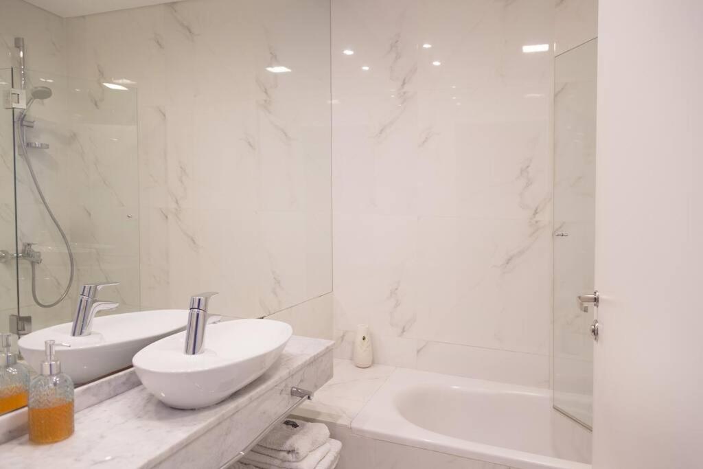 Bello departamento con patio en PB con amenities