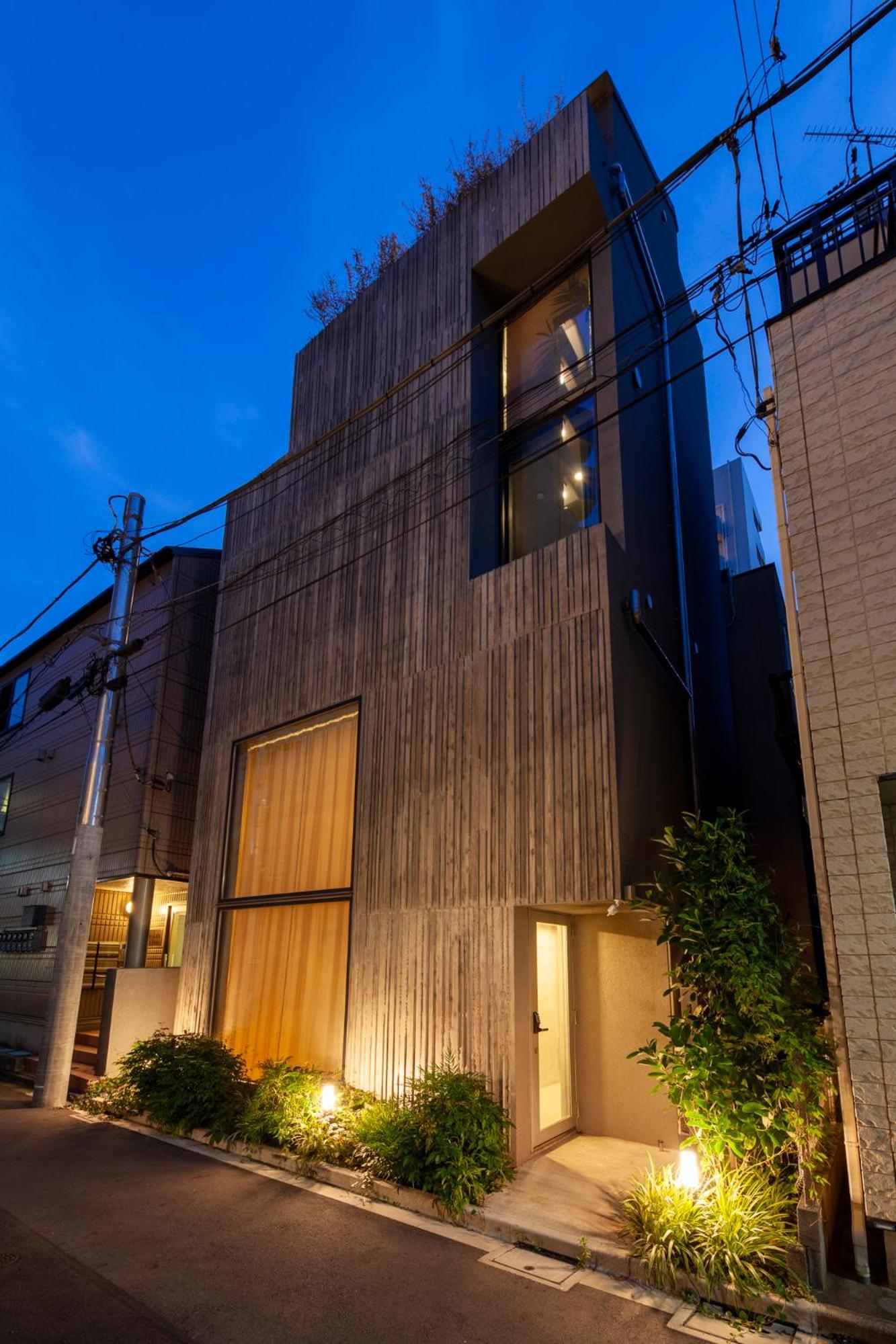 Premier suite New Shinjuku Kagurazaka front