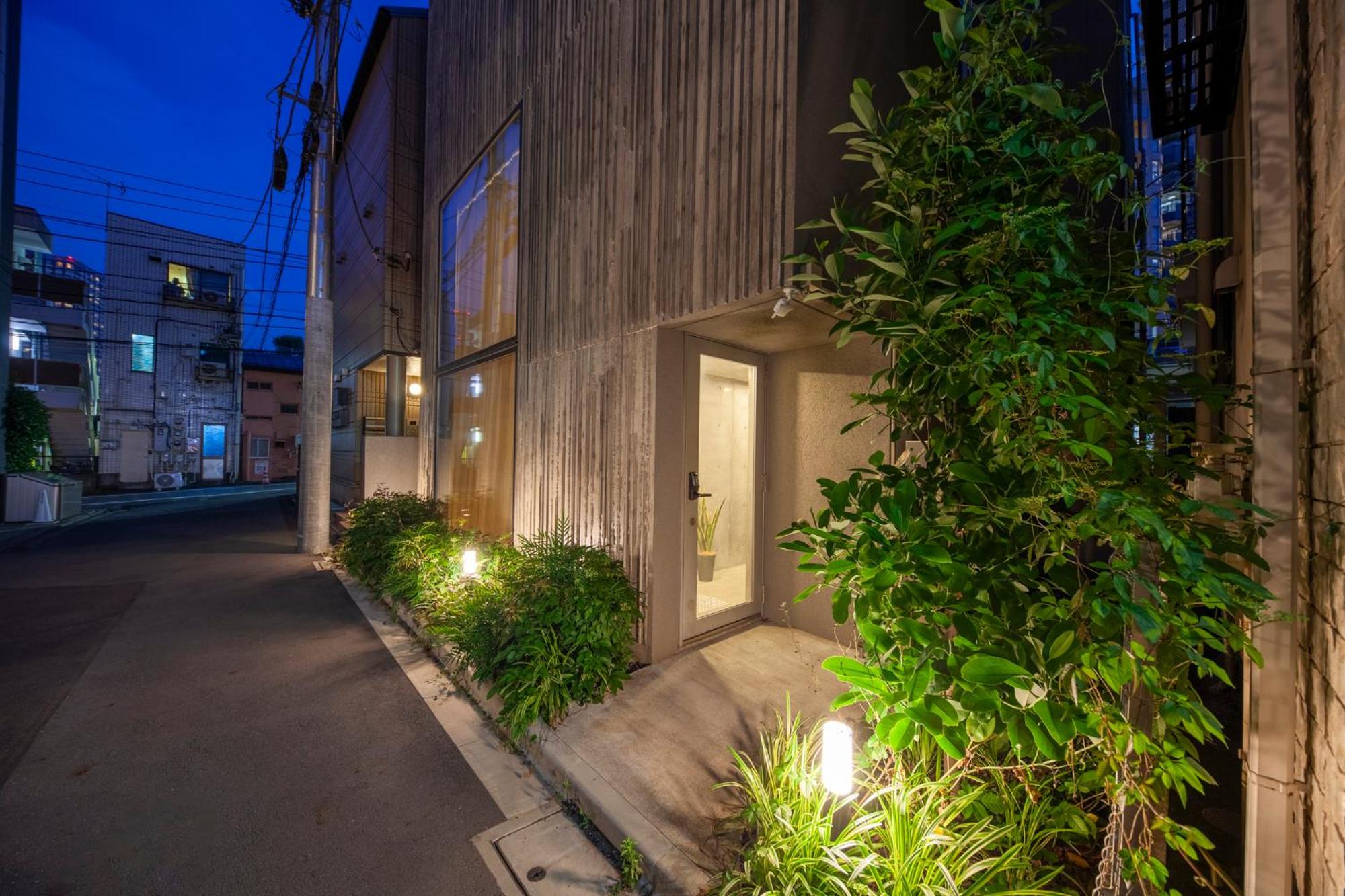 Premier suite New Shinjuku Kagurazaka front