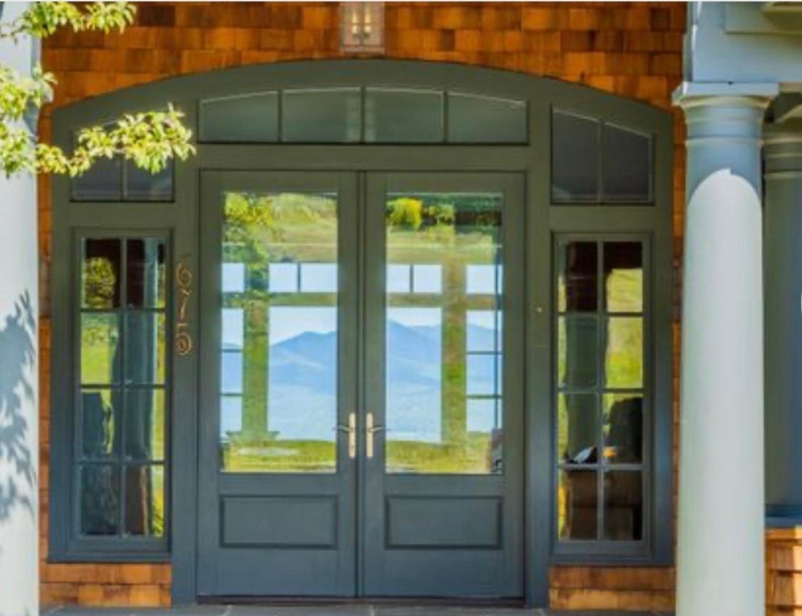 Five Bedroom Mountain Mansion With Best View In Stowe view 2