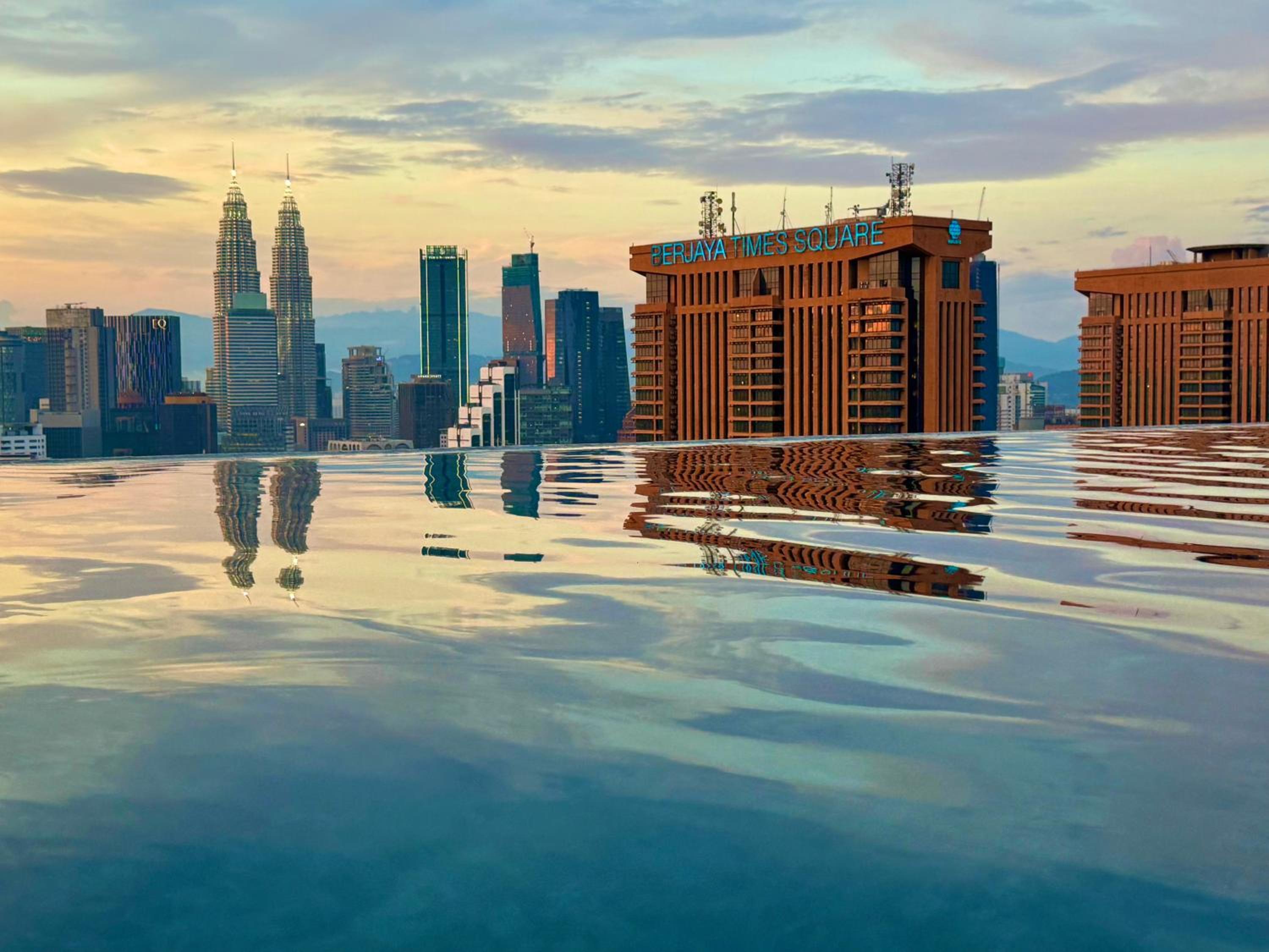 Lucentia Suites Klcc By Classy