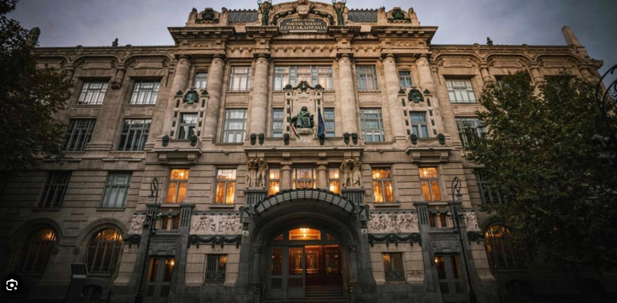 Andrassy Adventures