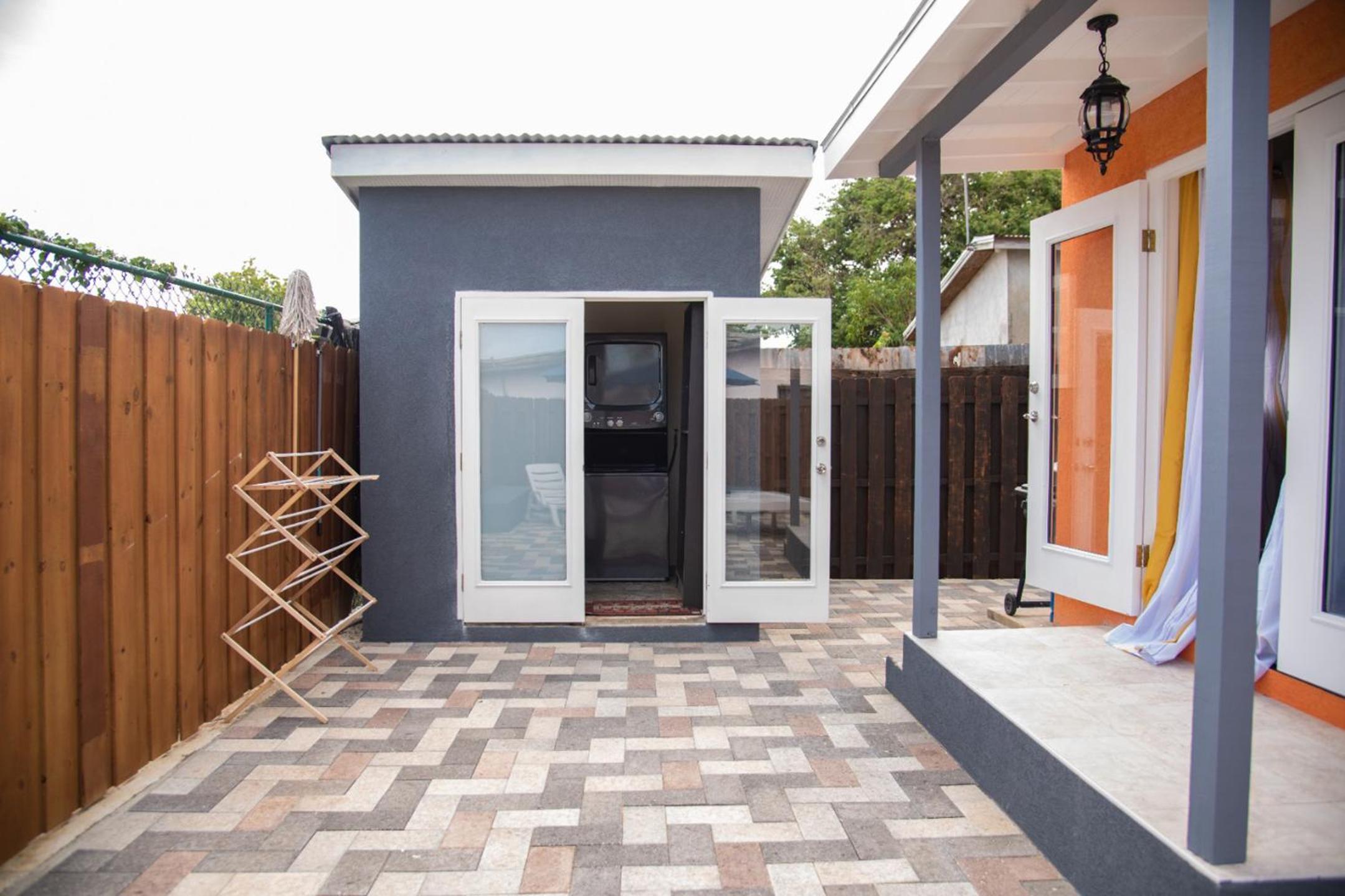 A relaxing retreat a few steps from the sun-soaked Dover Beach and the vibrant S