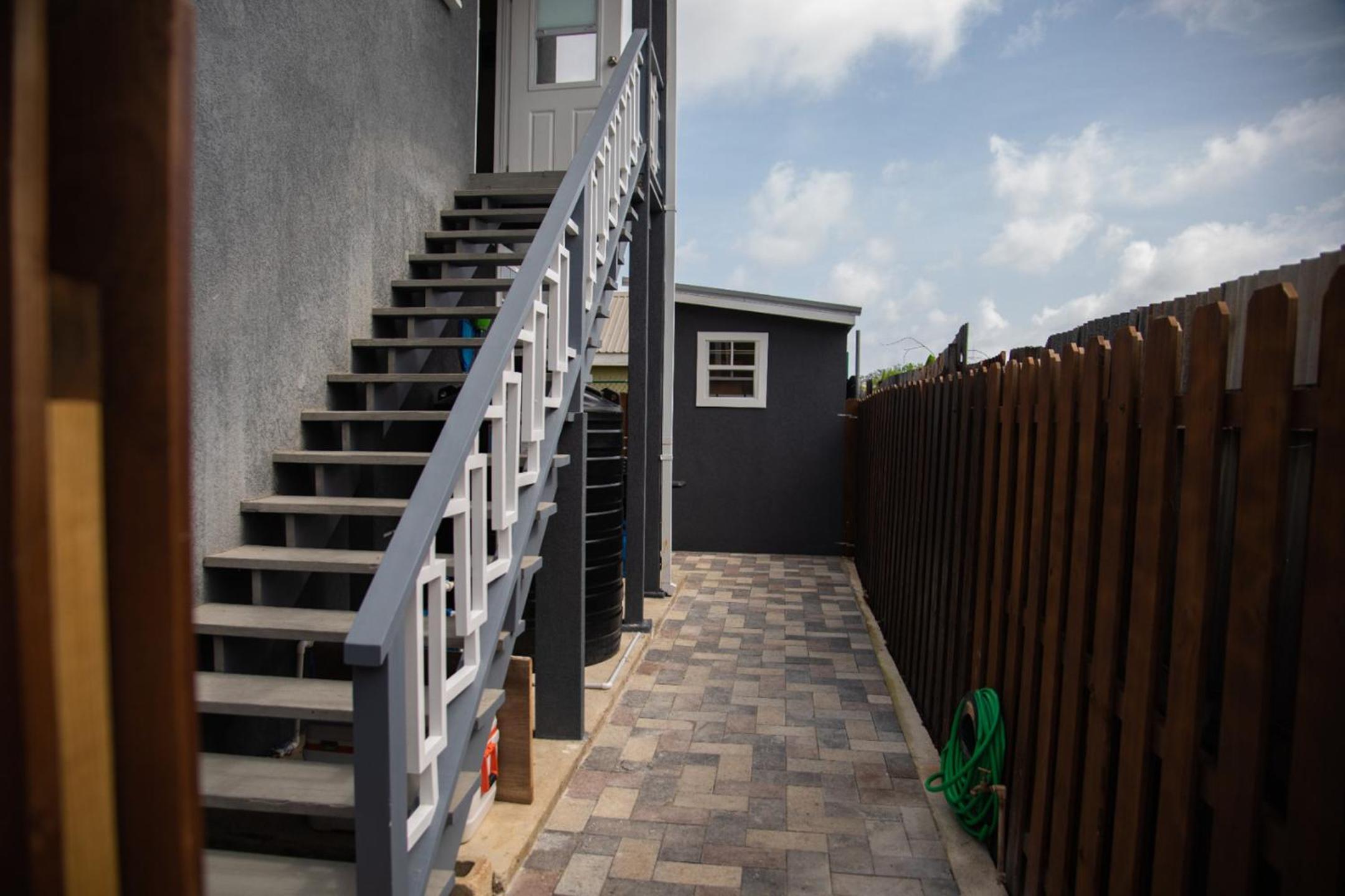 A relaxing retreat a few steps from the sun-soaked Dover Beach and the vibrant S